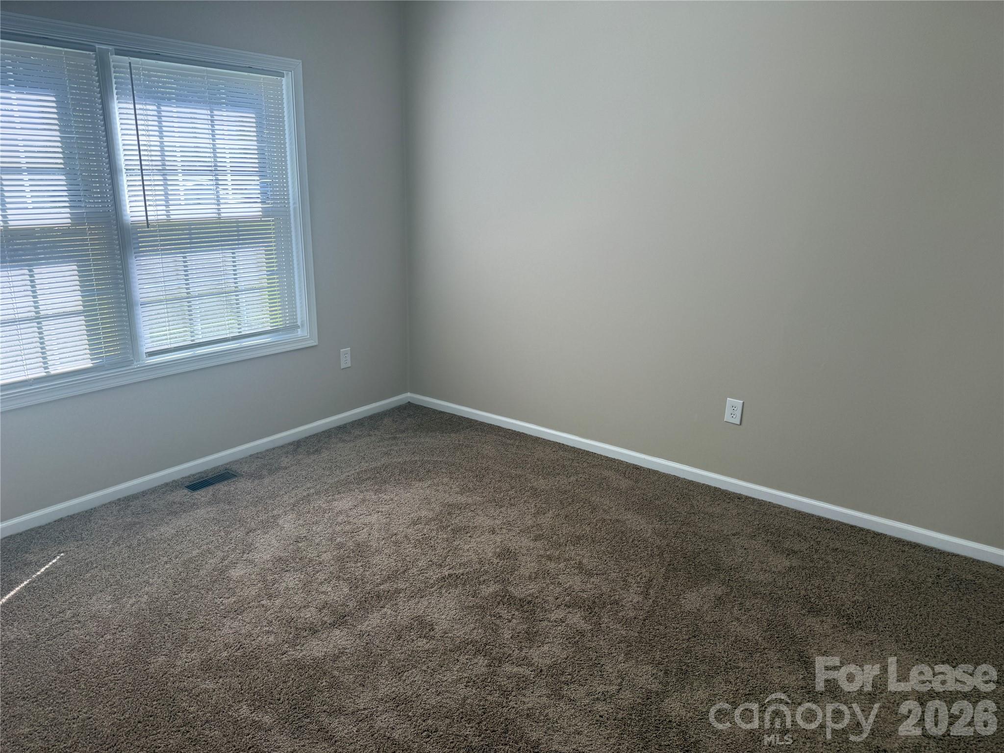 Single Family Residence at 218 Prosperity Place, Statesville, photo 7 of 9