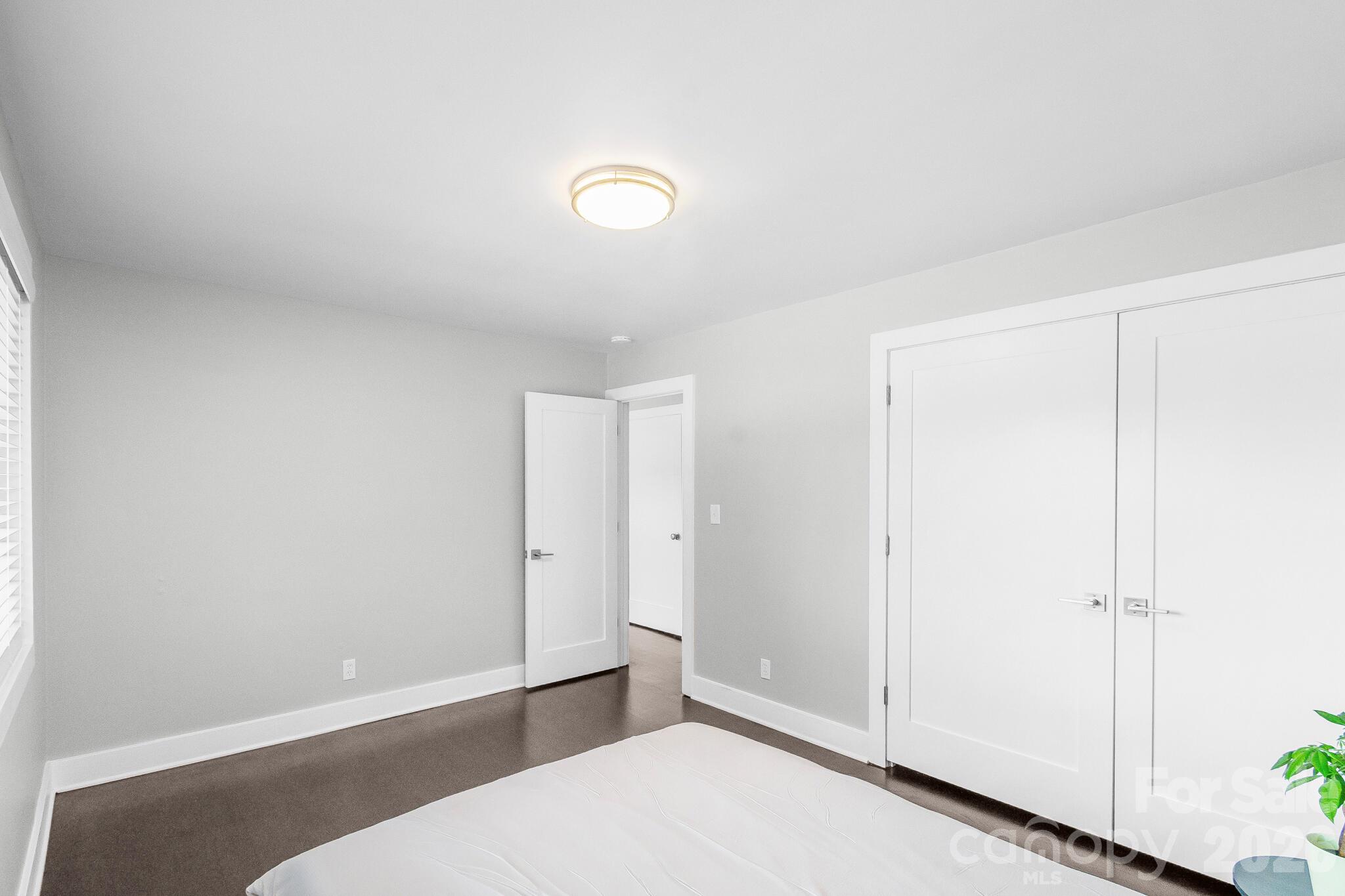 Condominium at 3105 Erskine Drive, Charlotte, photo 14 of 31
