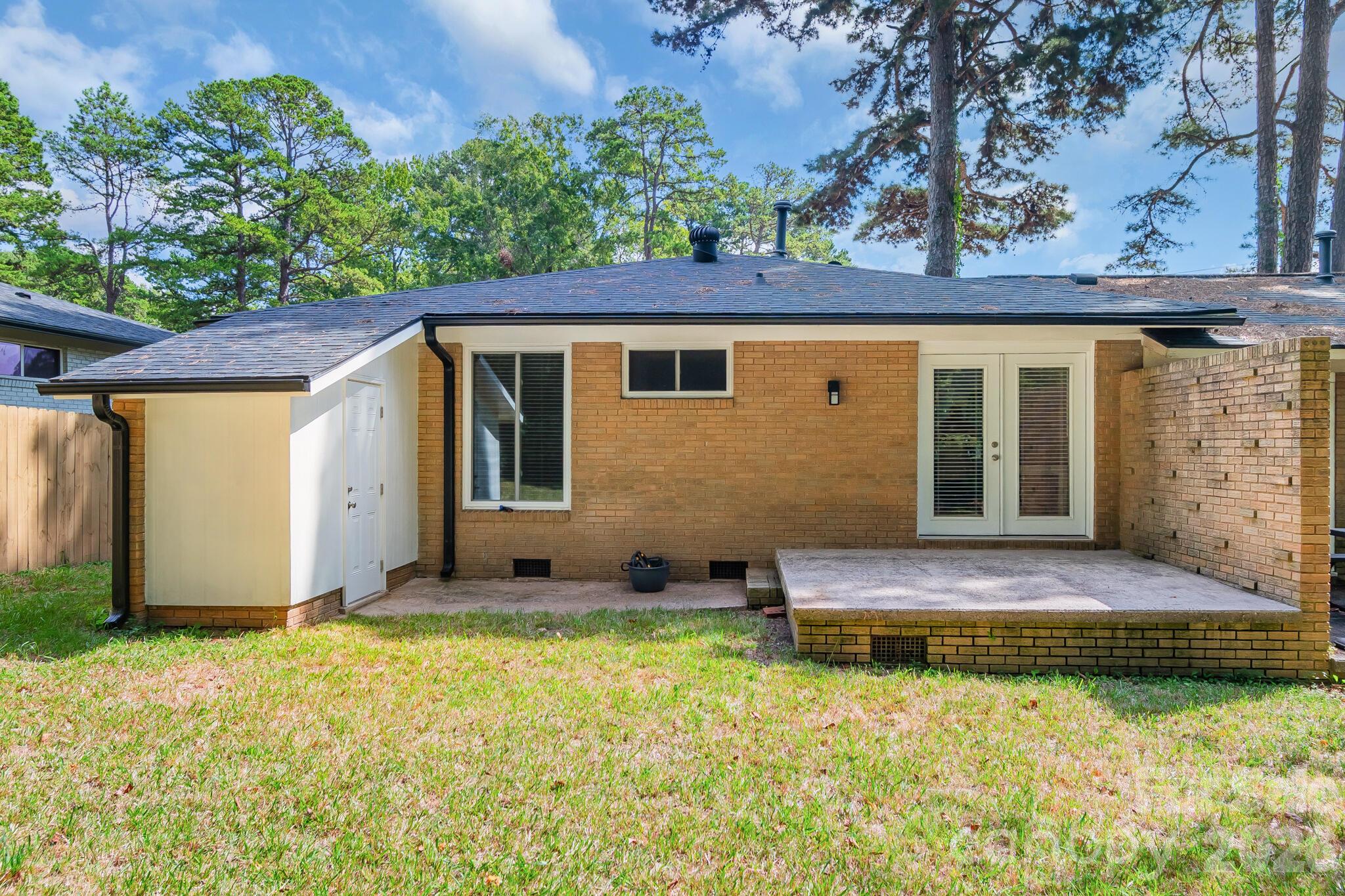 Condominium at 3105 Erskine Drive, Charlotte, photo 31 of 31