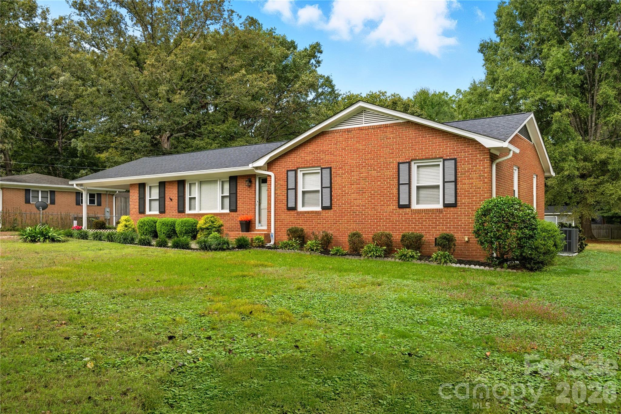 Single Family Residence at 2101 Shady Lane, Monroe, photo 4 of 39