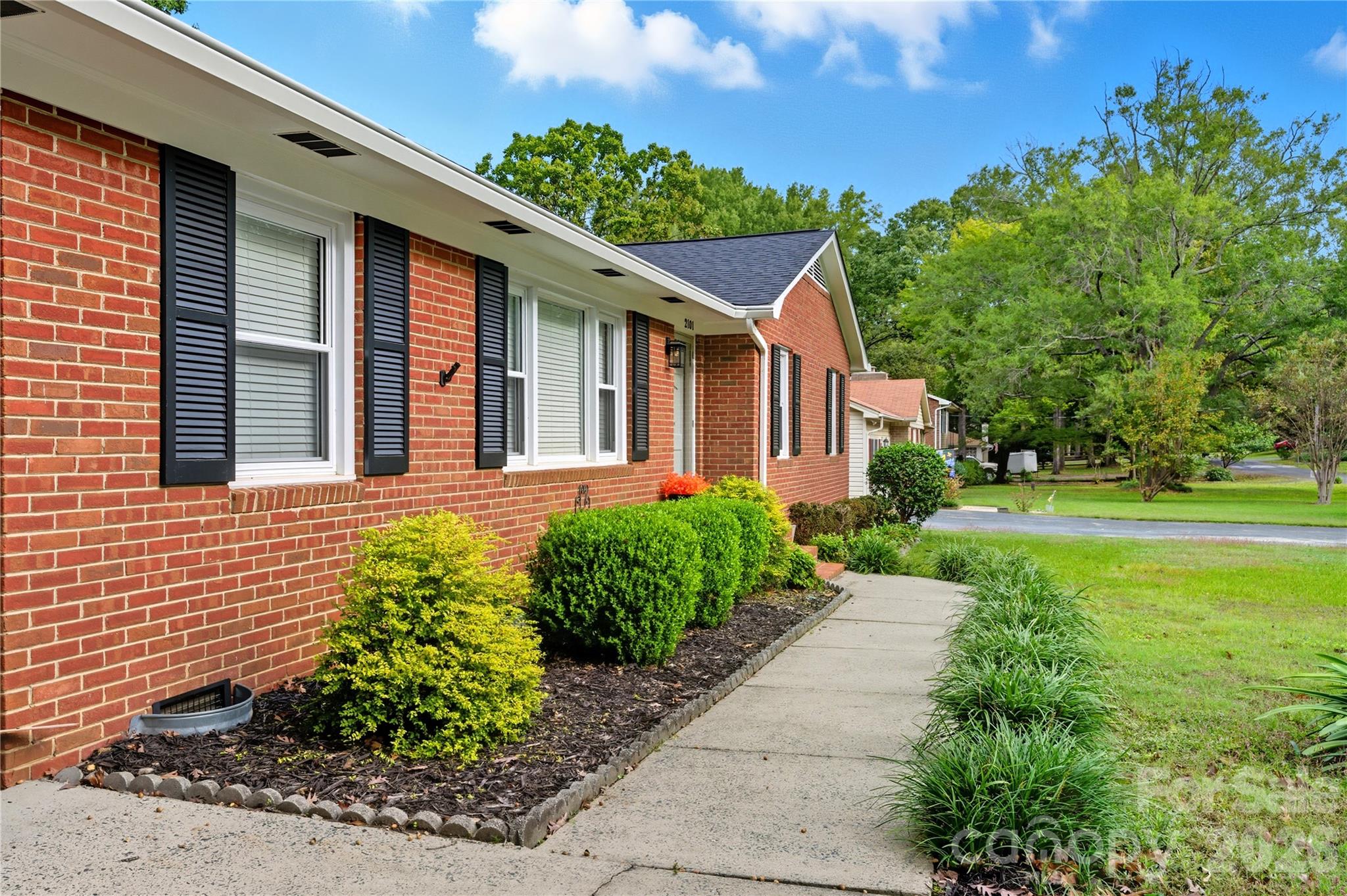 Single Family Residence at 2101 Shady Lane, Monroe, photo 5 of 39