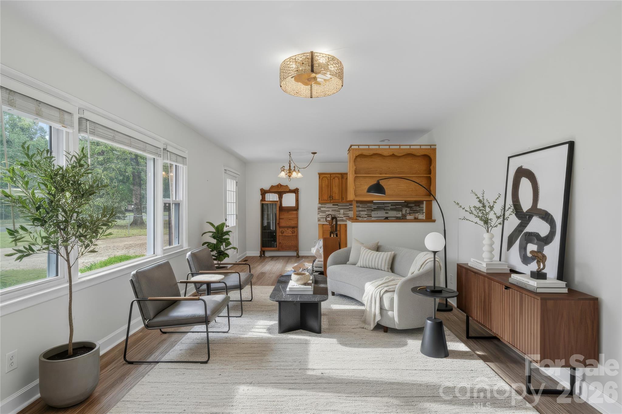 (staged) - 2101 Shady Lane, Monroe