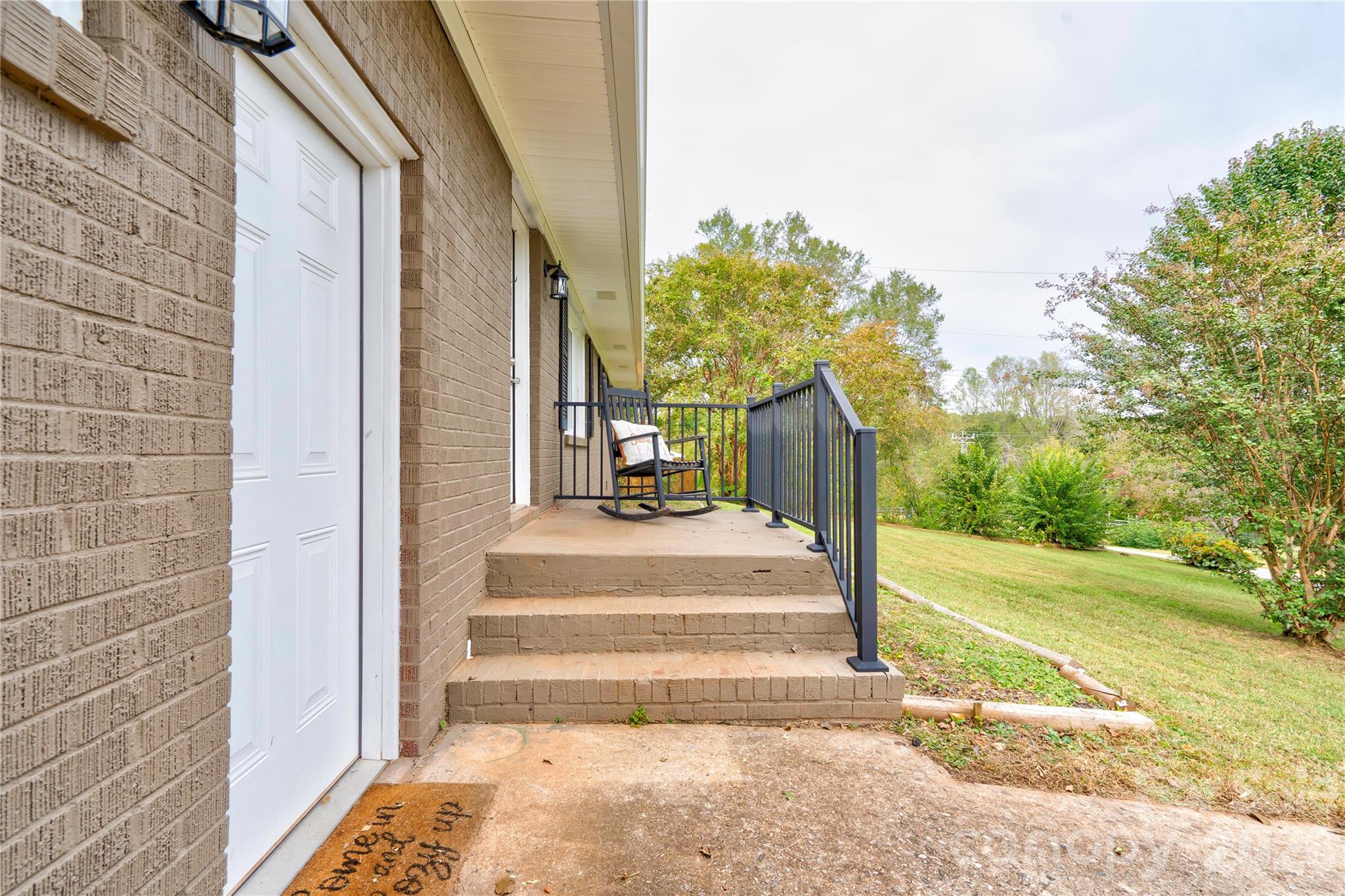 Single Family Residence at 468 Edwards Street, Rutherfordton, photo 7 of 35