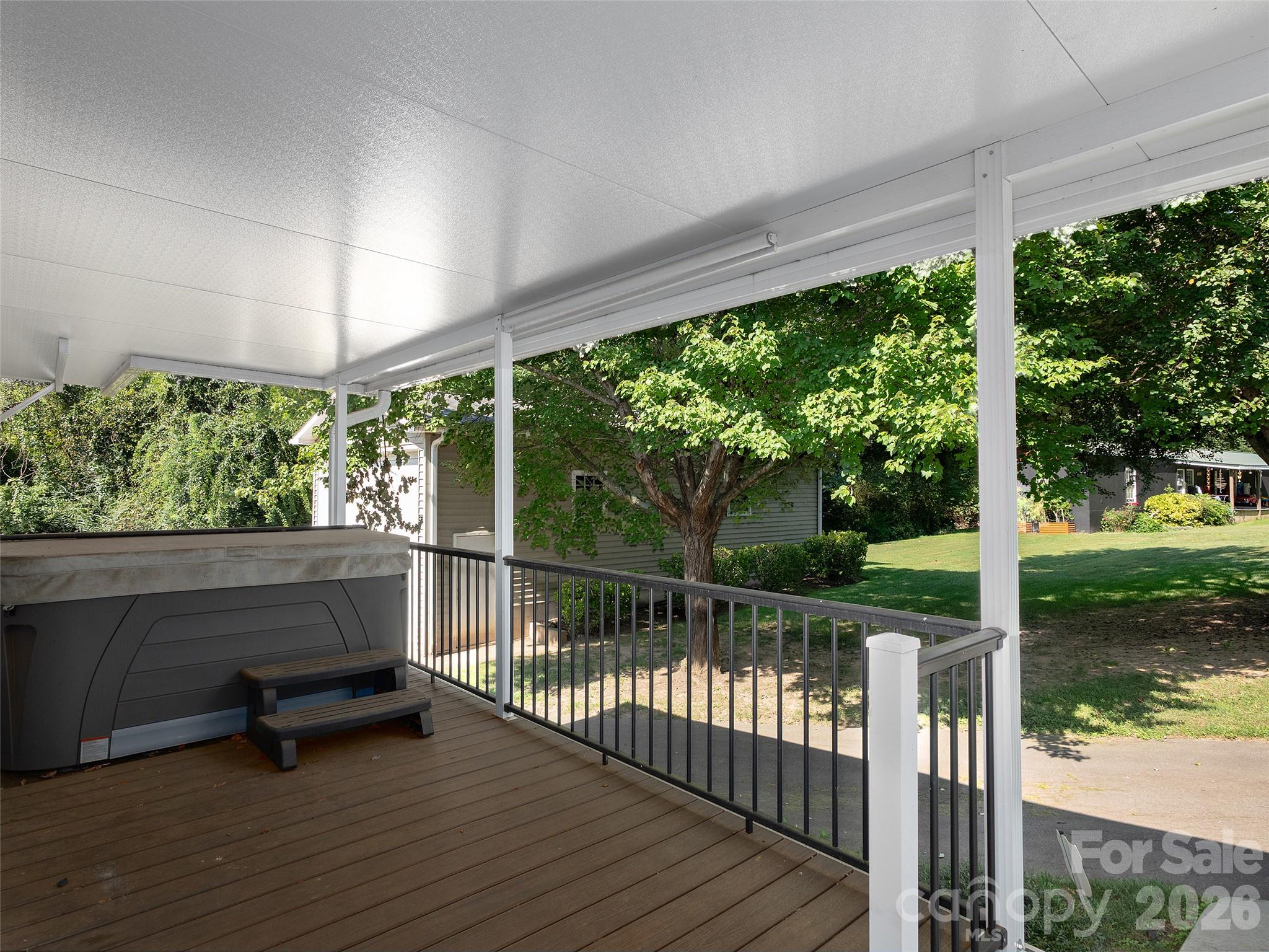 Single Family Residence at 16 Ben Lippen Road, Asheville, photo 18 of 26