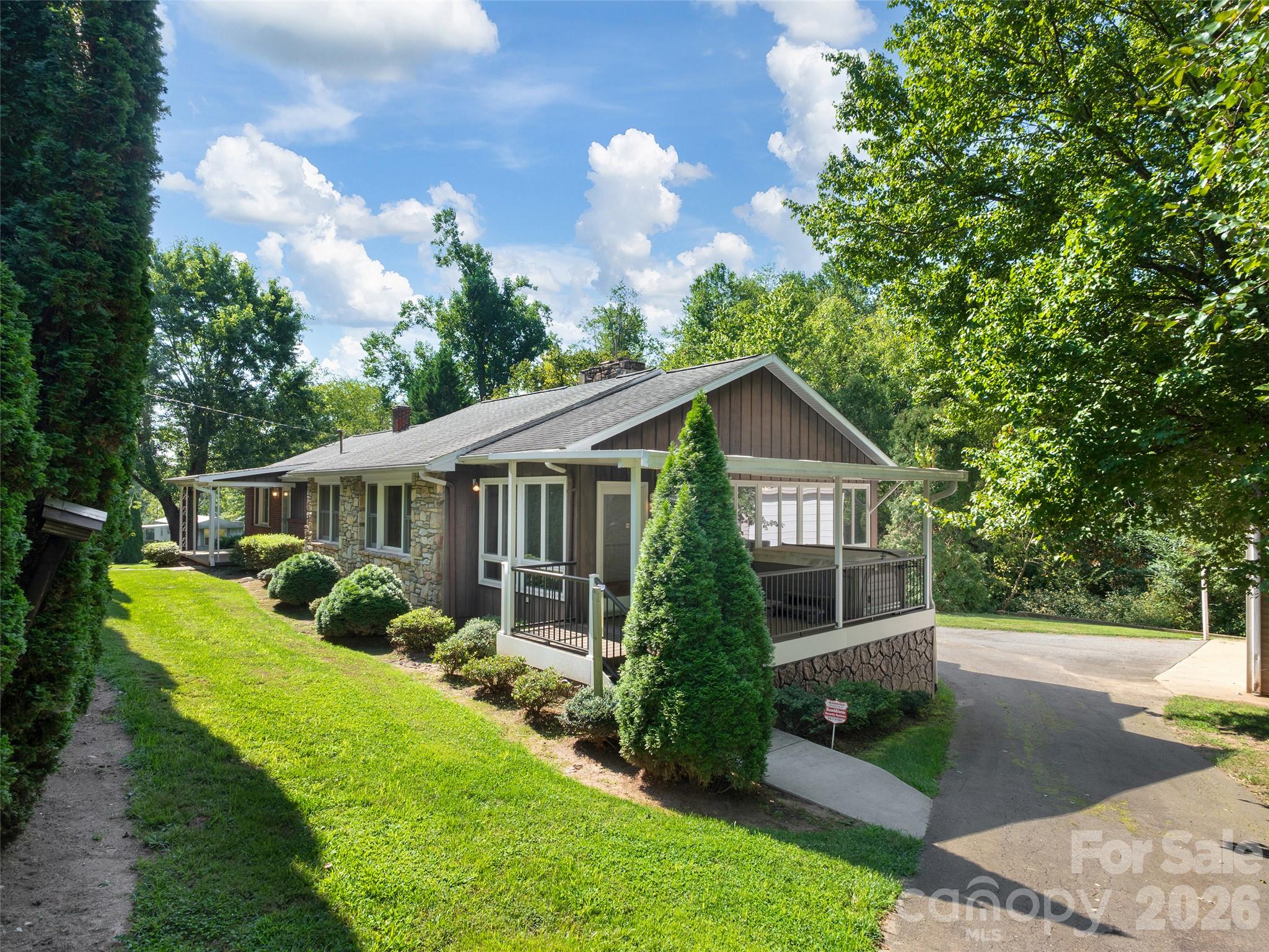16 Ben Lippen Road