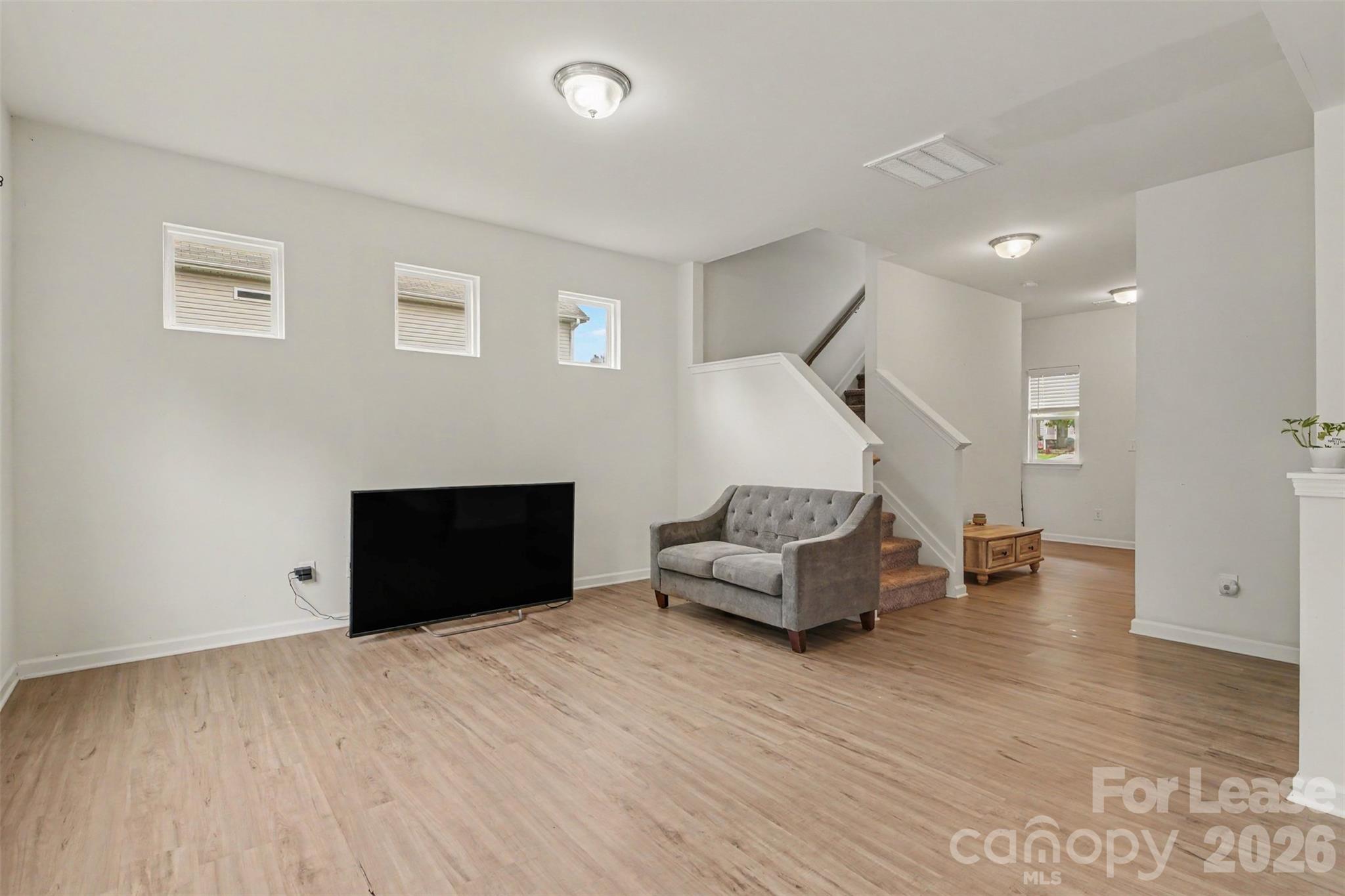 Single Family Residence at 369 Settlers Grove Lane, Salisbury, photo 5 of 27