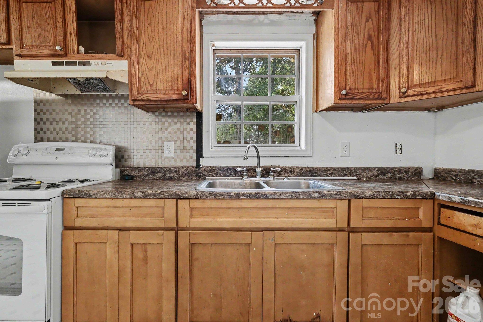 Single Family Residence at 1101 Jack Davis Road, Monroe, photo 12 of 34
