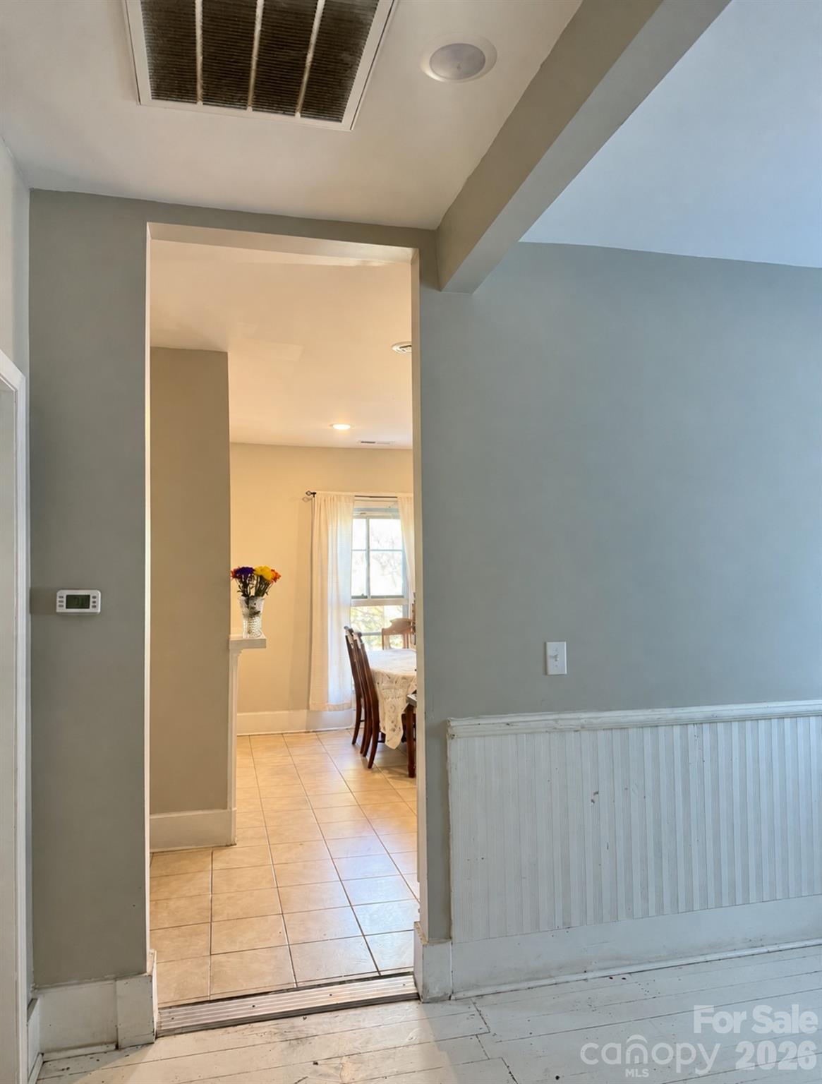 Three bedroom upstairs unit - 334 Davie Avenue, Statesville