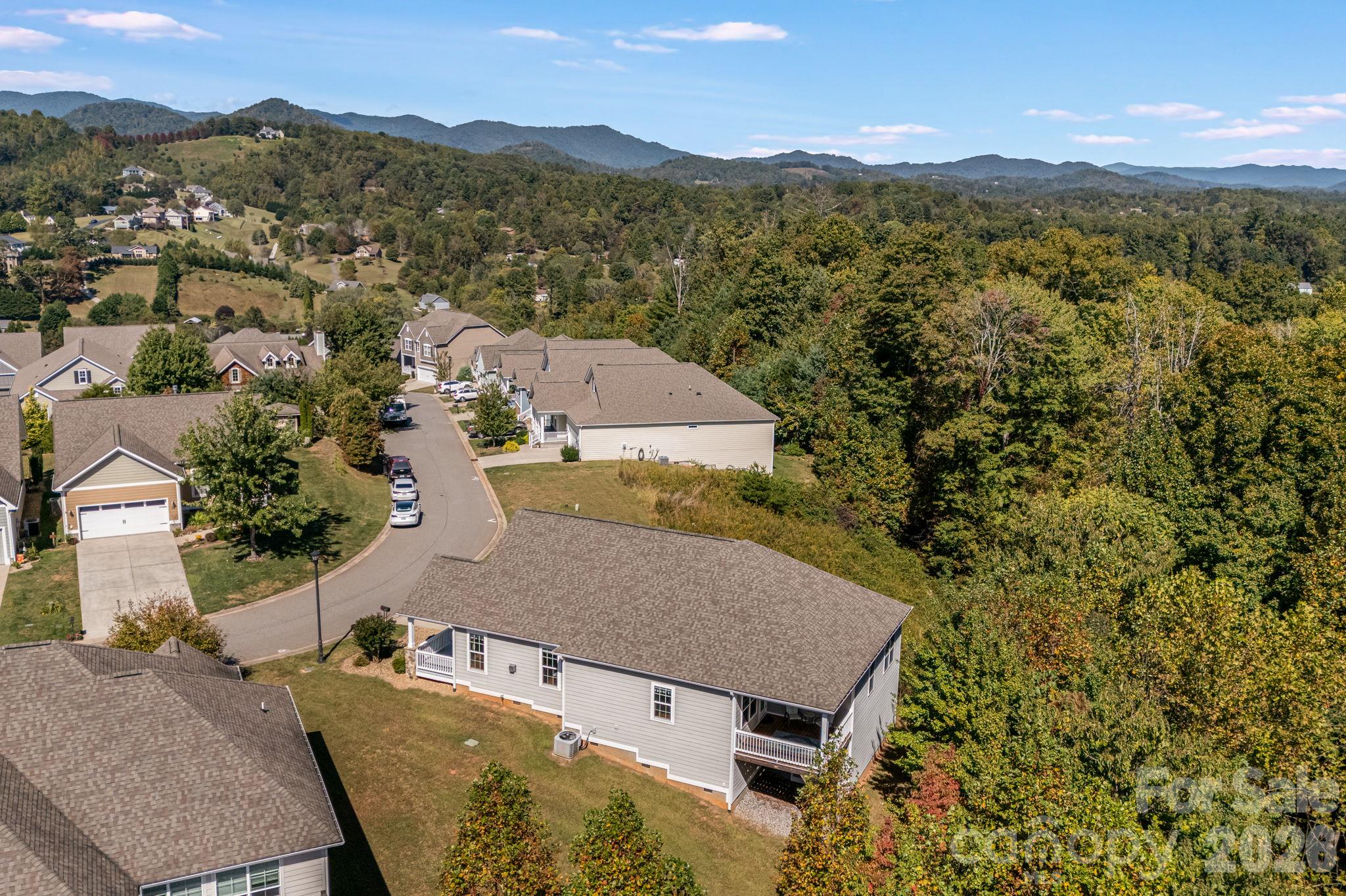 Great location! - 76 Rose Creek Road, Leicester