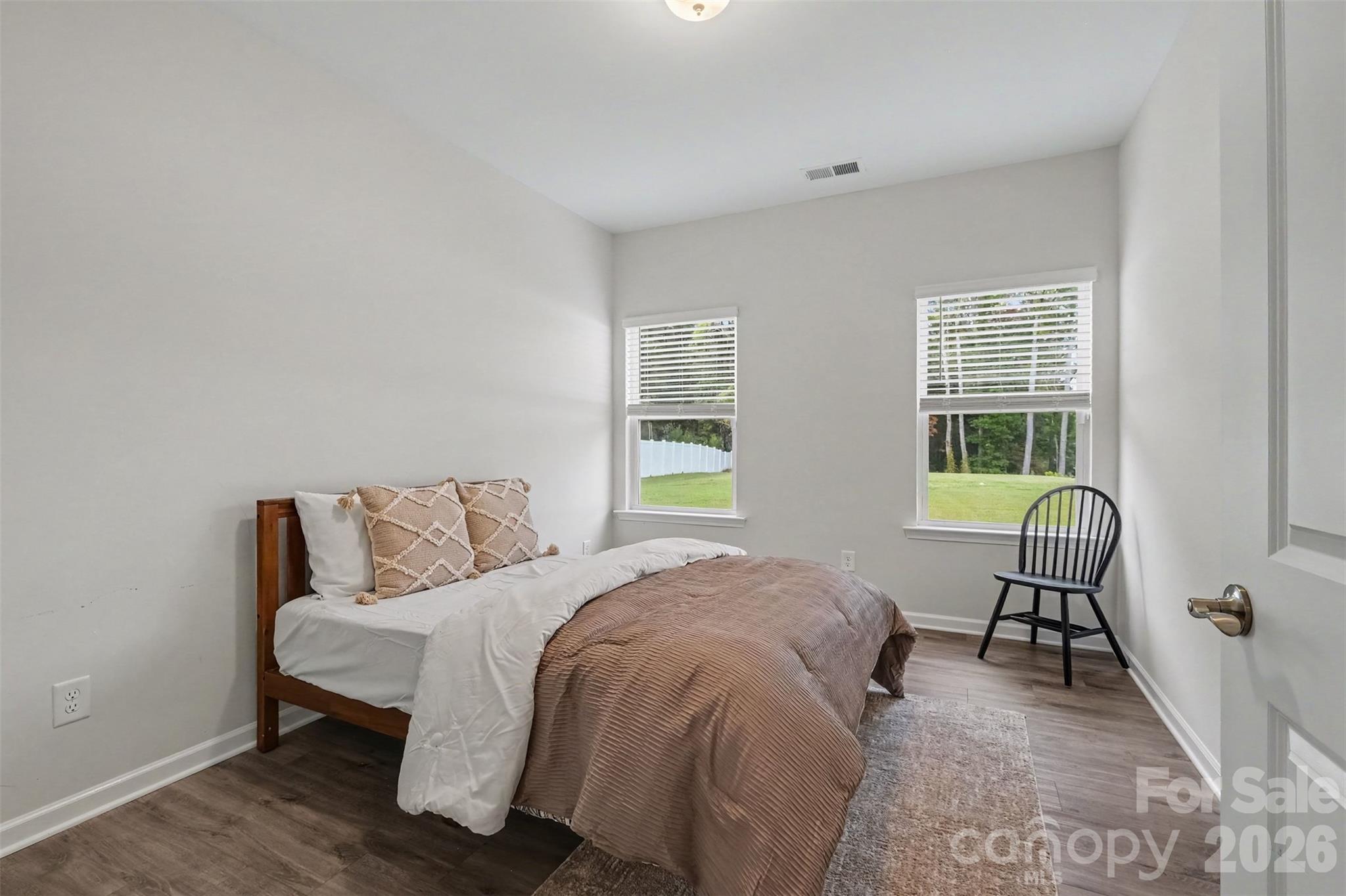 Main level bedroom - 14415 Holbrooks Road, Huntersville