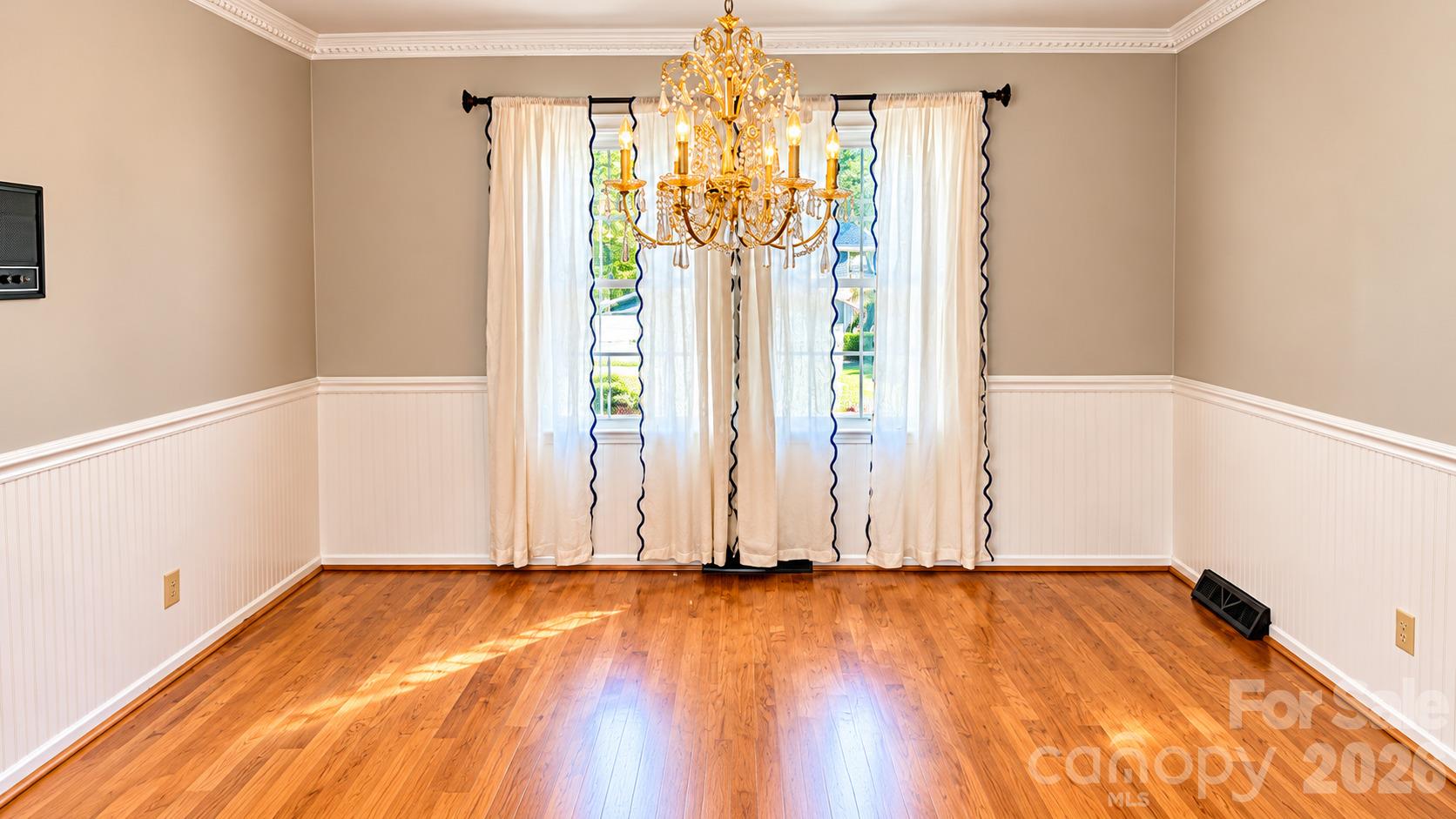 Single Family Residence at 120 Wellington Drive, Salisbury, photo 20 of 40