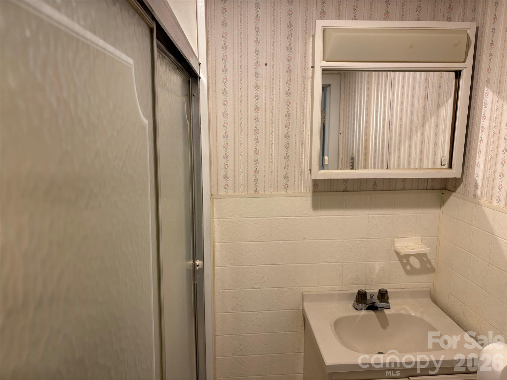 Single Family Residence at 114 Hampton Street, Chester, photo 20 of 32