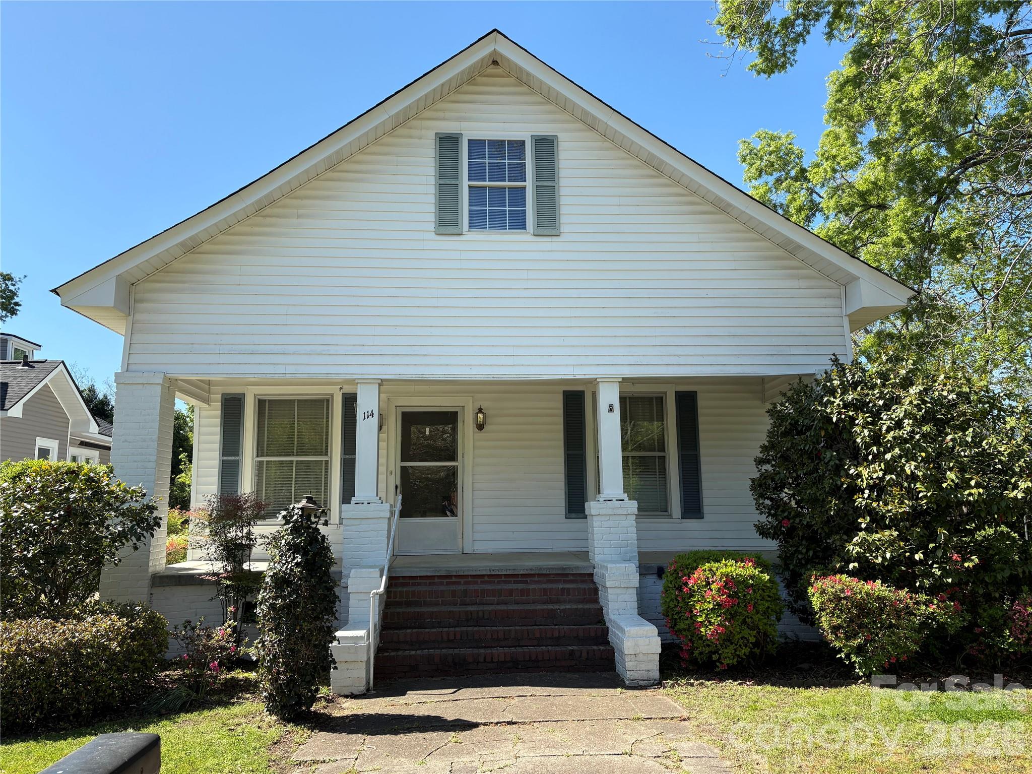 Single Family Residence at 114 Hampton Street, Chester, photo 26 of 32