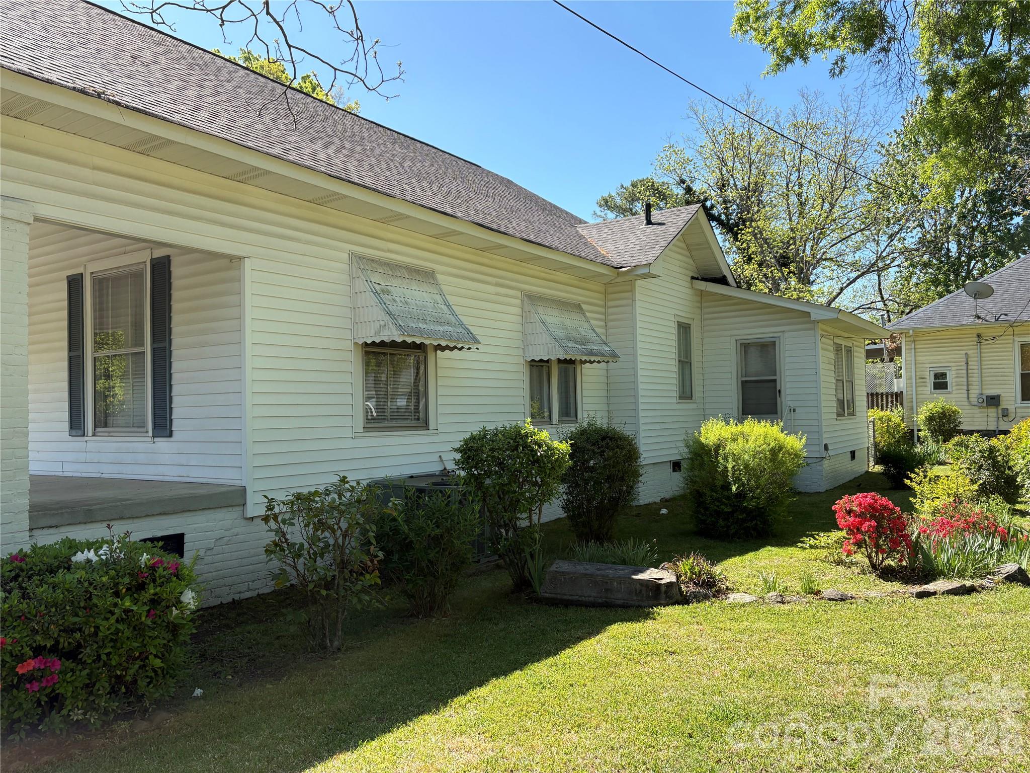 Single Family Residence at 114 Hampton Street, Chester, photo 28 of 32