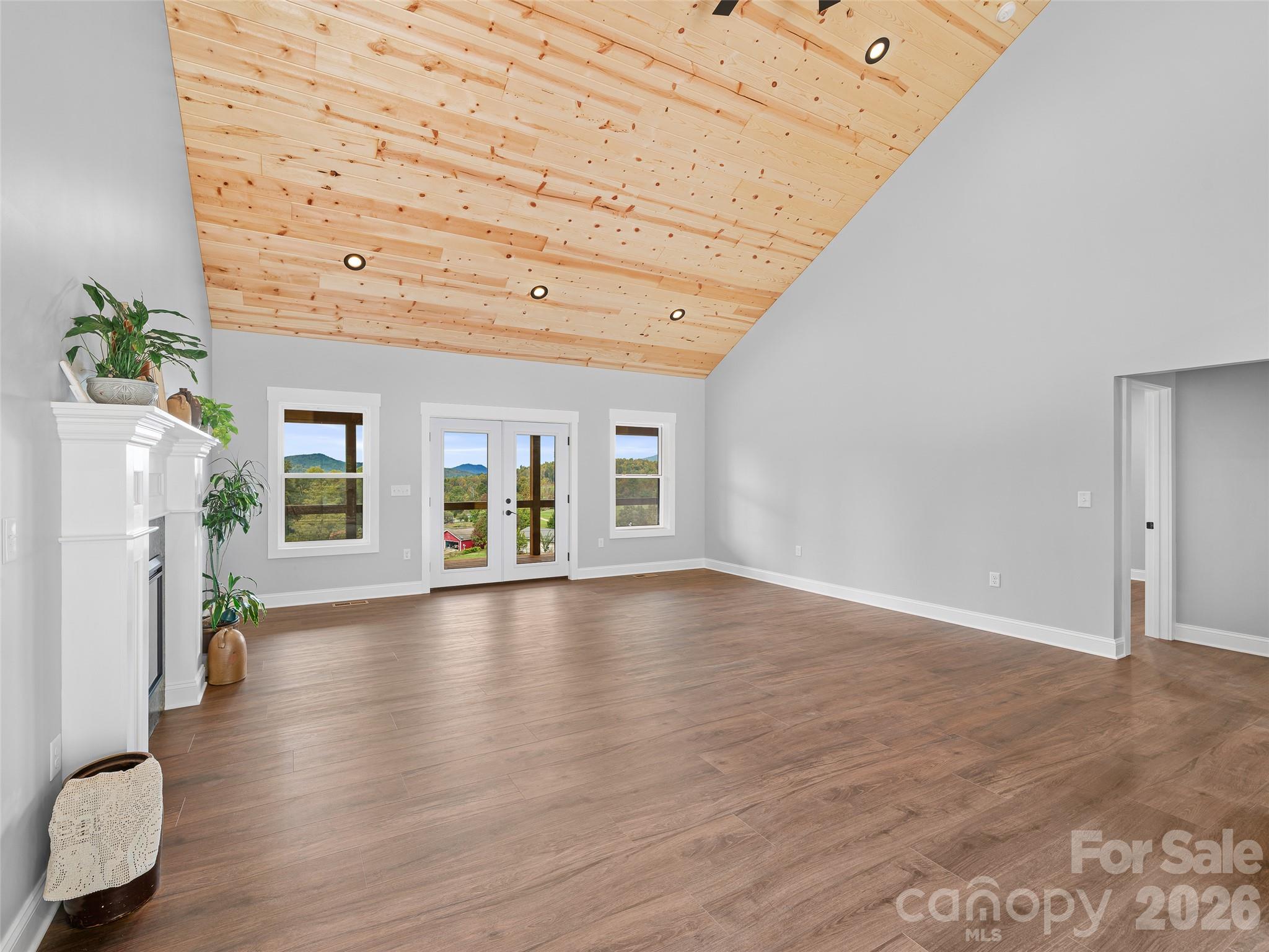 Single Family Residence at 110 Shangrila Trail, Spruce Pine, photo 10 of 45