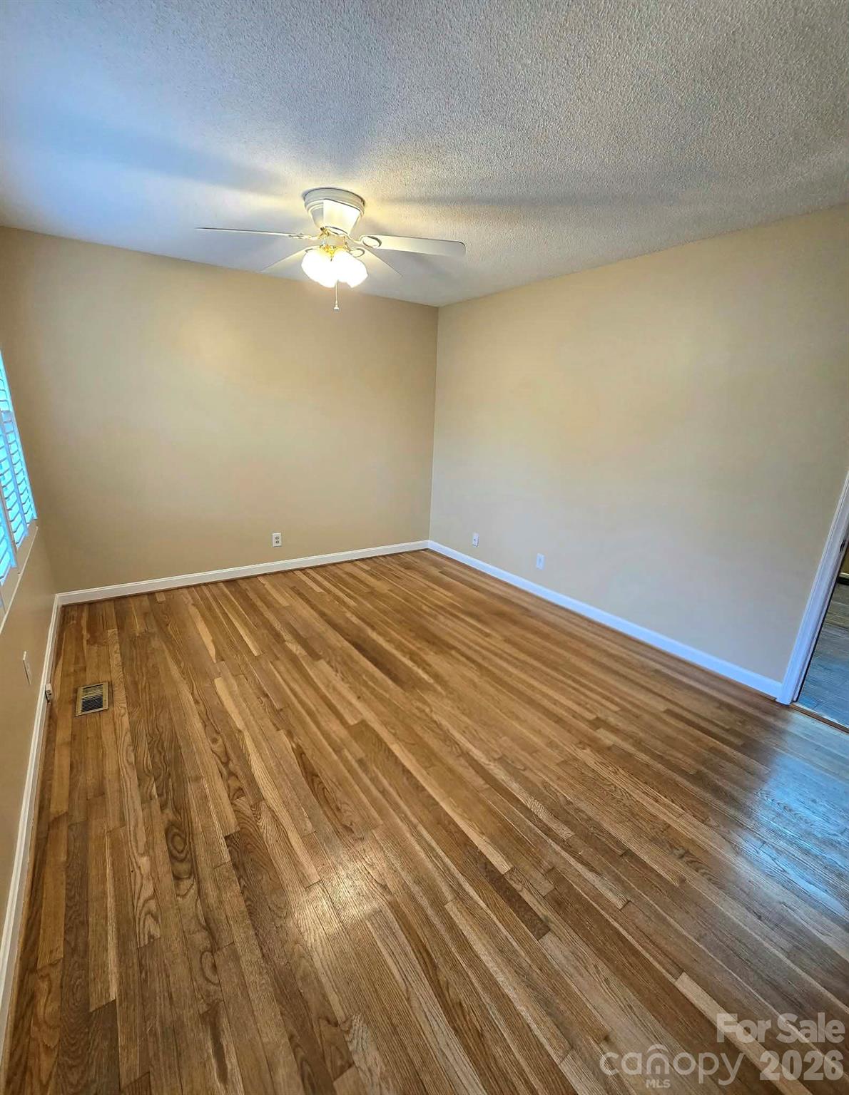 Livingroom - 4107 Windwood Drive, Gastonia