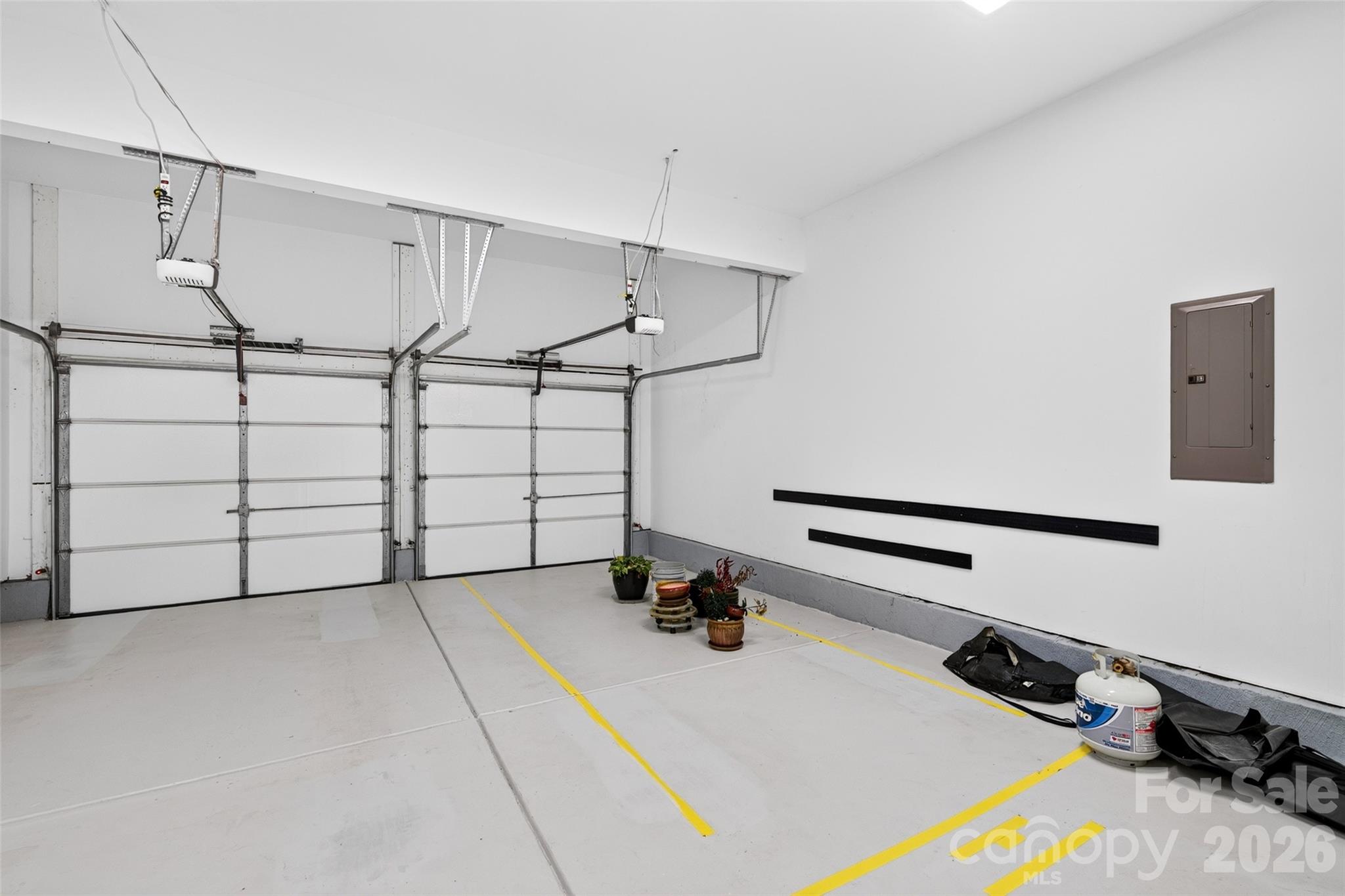 2 car Garage - 231 Fairview Lane, Davidson