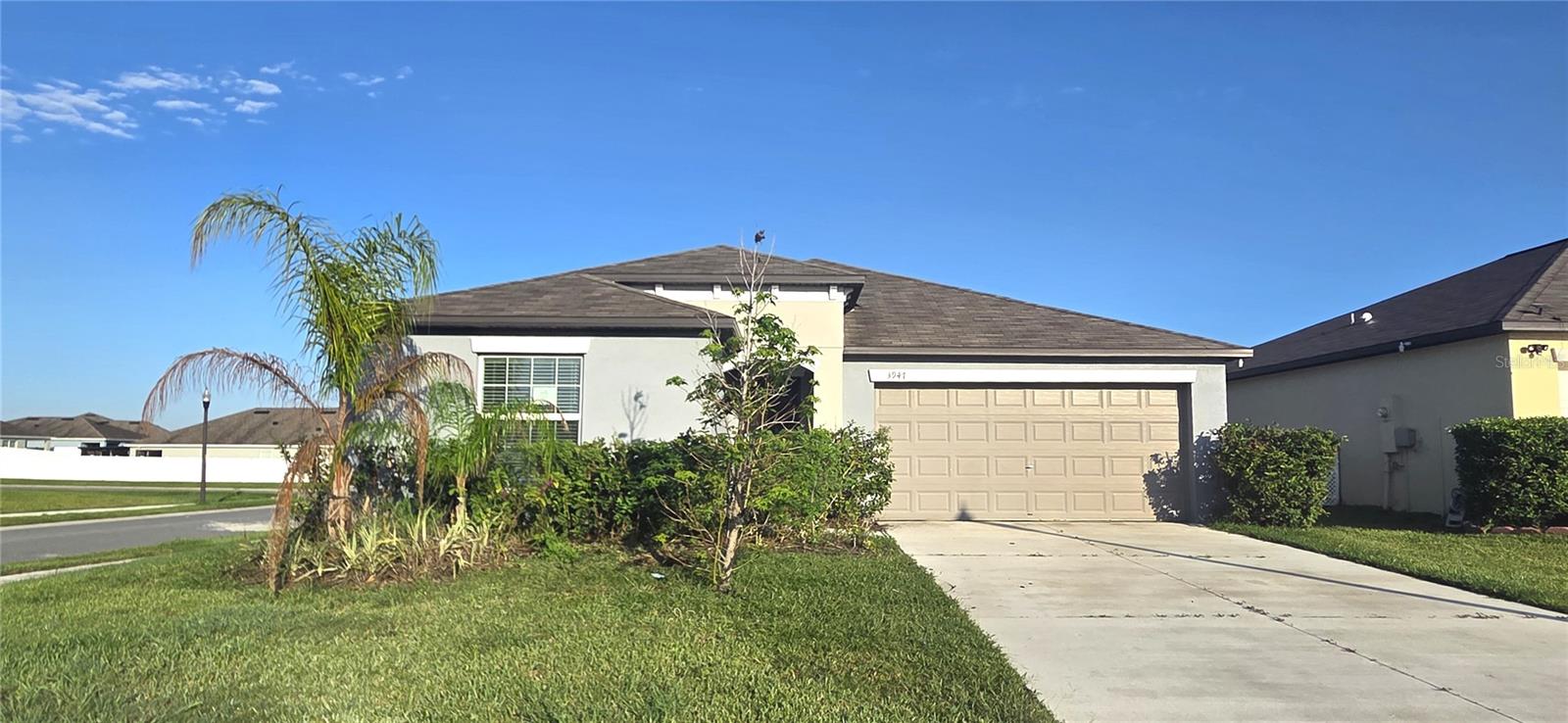 3947 RESTING ROBIN AVE