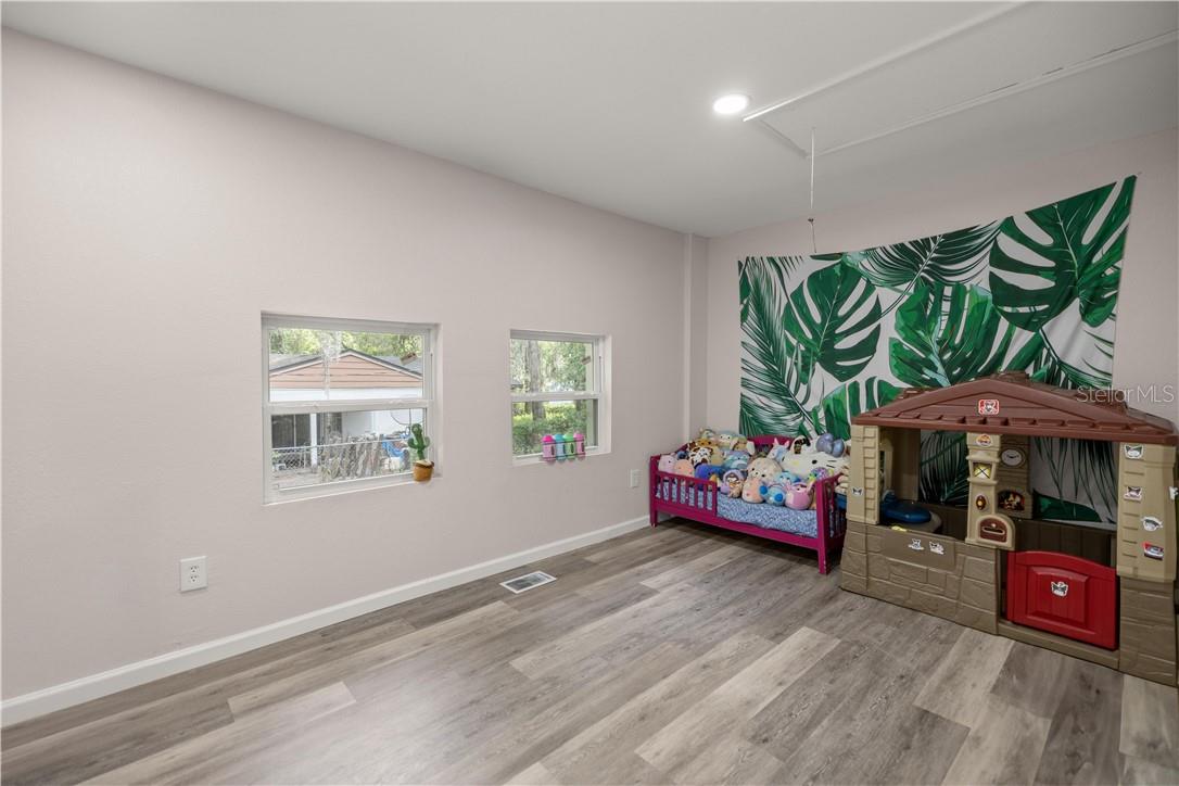 Residential at 1127 SW 140th AVE, OCALA FL 34481, photo 18 of 21