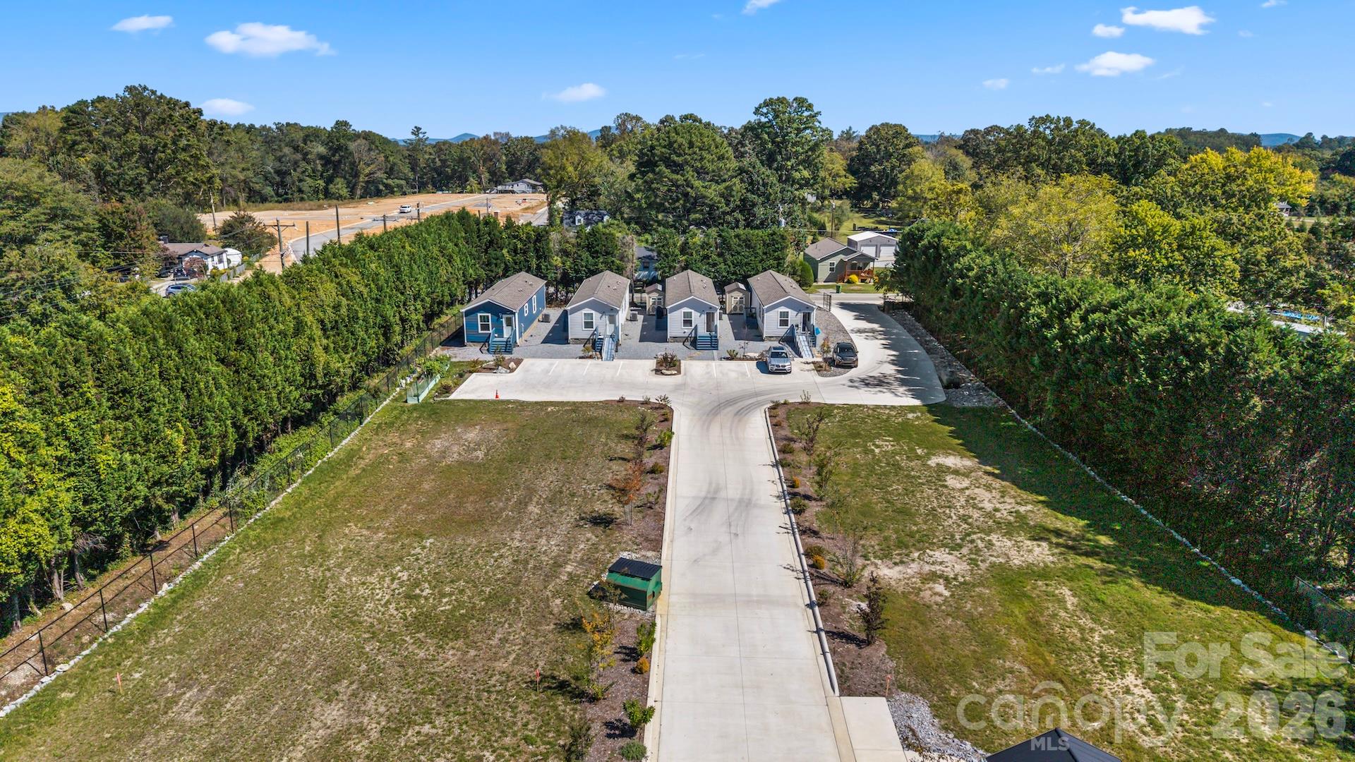 Portfolio at 81 Yuken Place, Hendersonville, photo 5 of 30