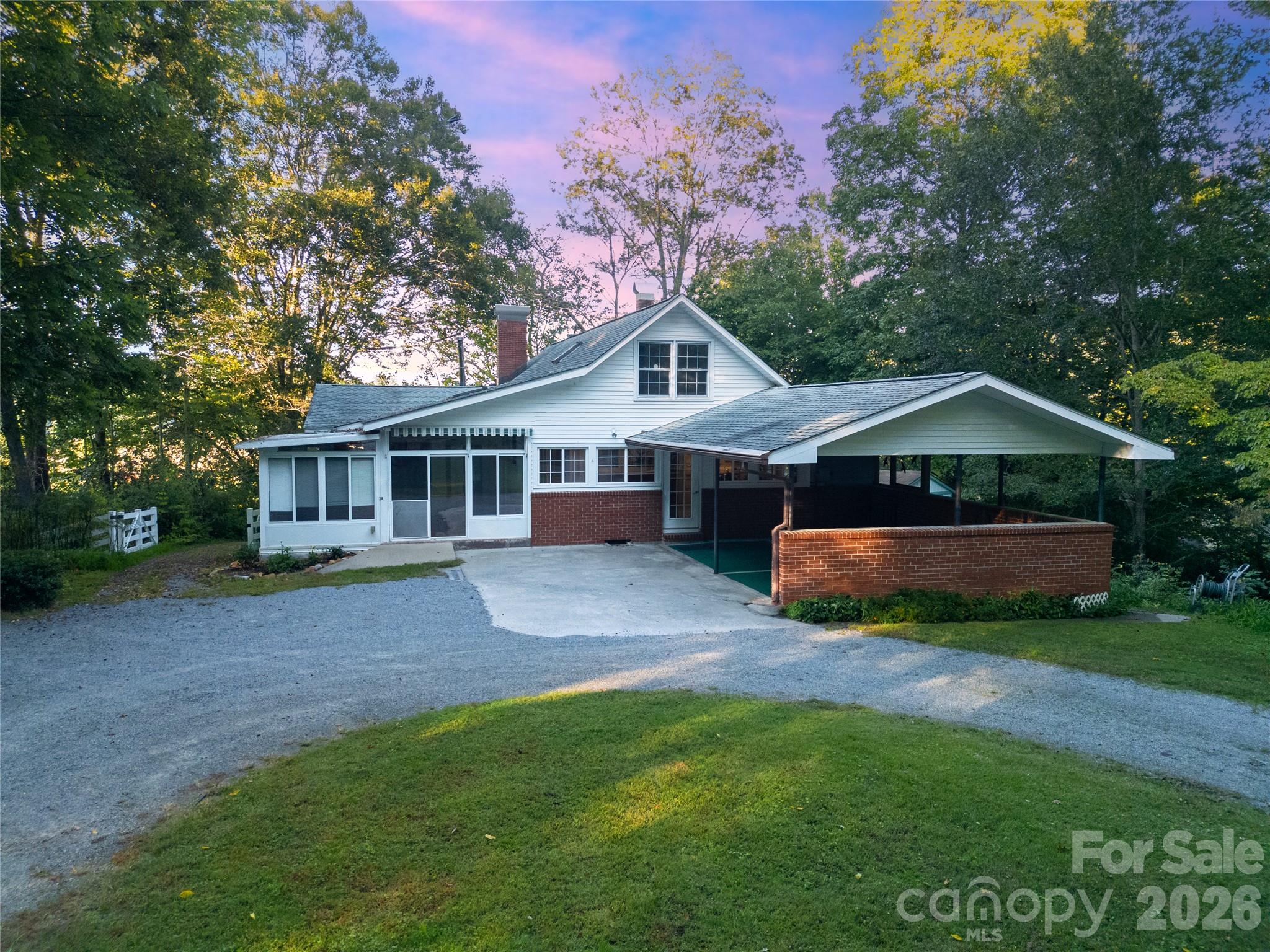 4392 Island Ford Road