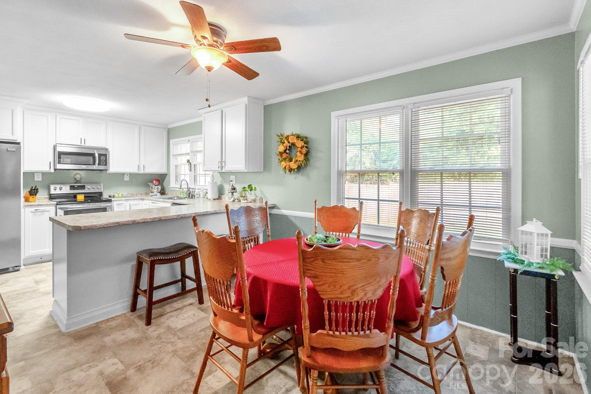 Single Family Residence at 304 Sumter Street, Kershaw, photo 21 of 32