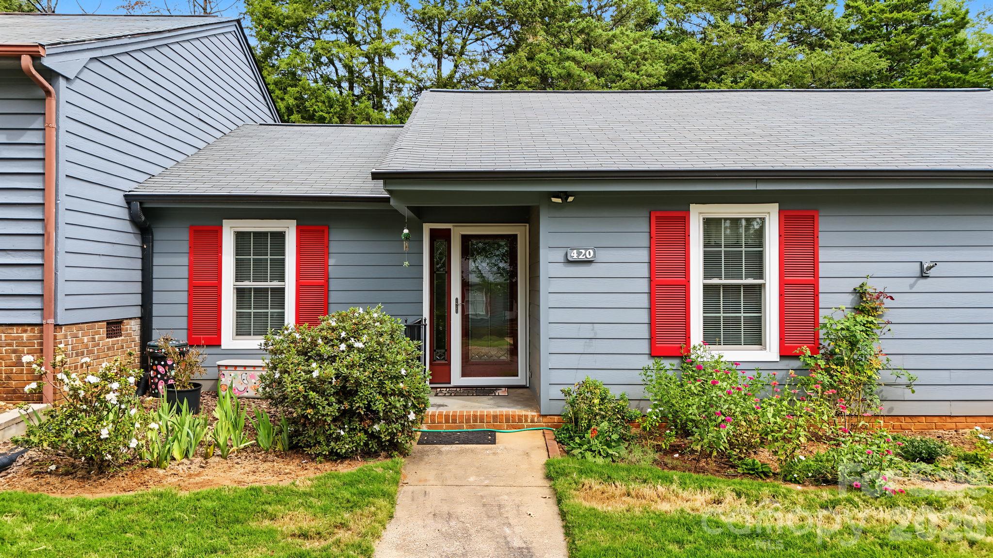 420 English Ivy Court