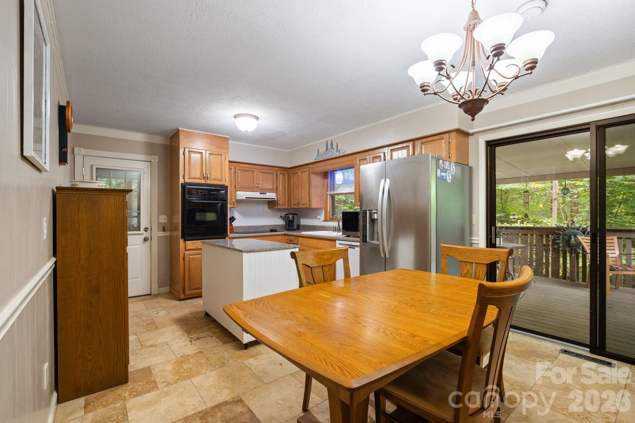 Single Family Residence at 33 & 34 Grandview Court, Asheville, photo 24 of 40