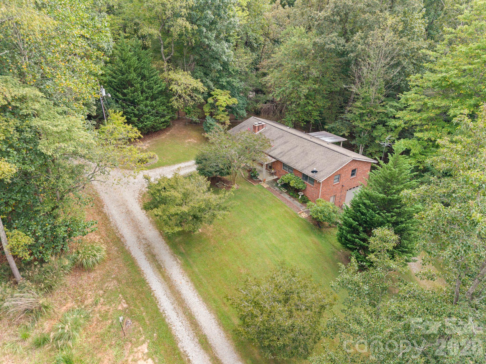 Single Family Residence at 33 & 34 Grandview Court, Asheville, photo 30 of 40