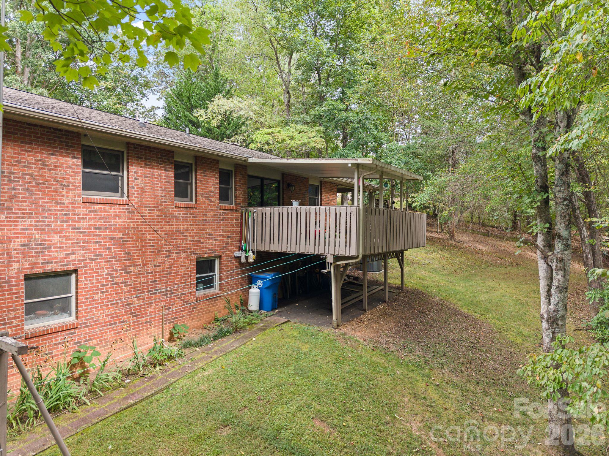 Single Family Residence at 33 & 34 Grandview Court, Asheville, photo 34 of 40