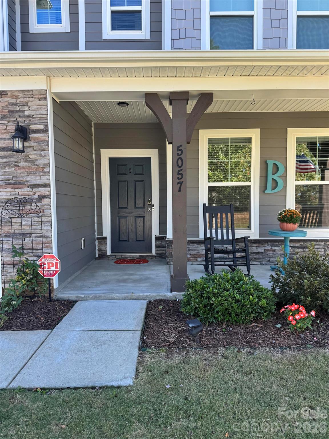Single Family Residence at 5057 Devonshire Road, Denver, photo 5 of 50
