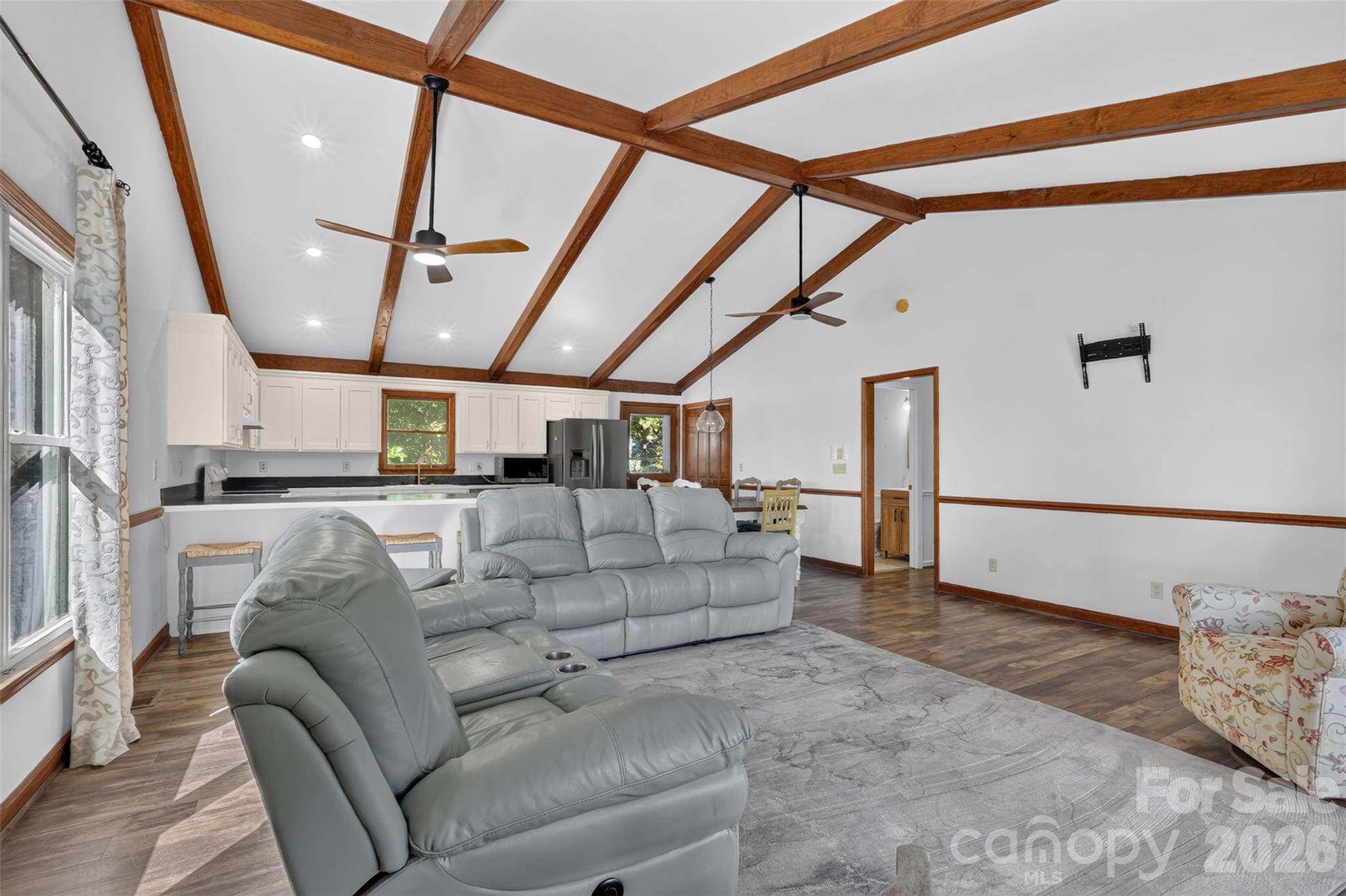 Single Family Residence at 2154 Mohawk Drive, Camden, photo 5 of 48