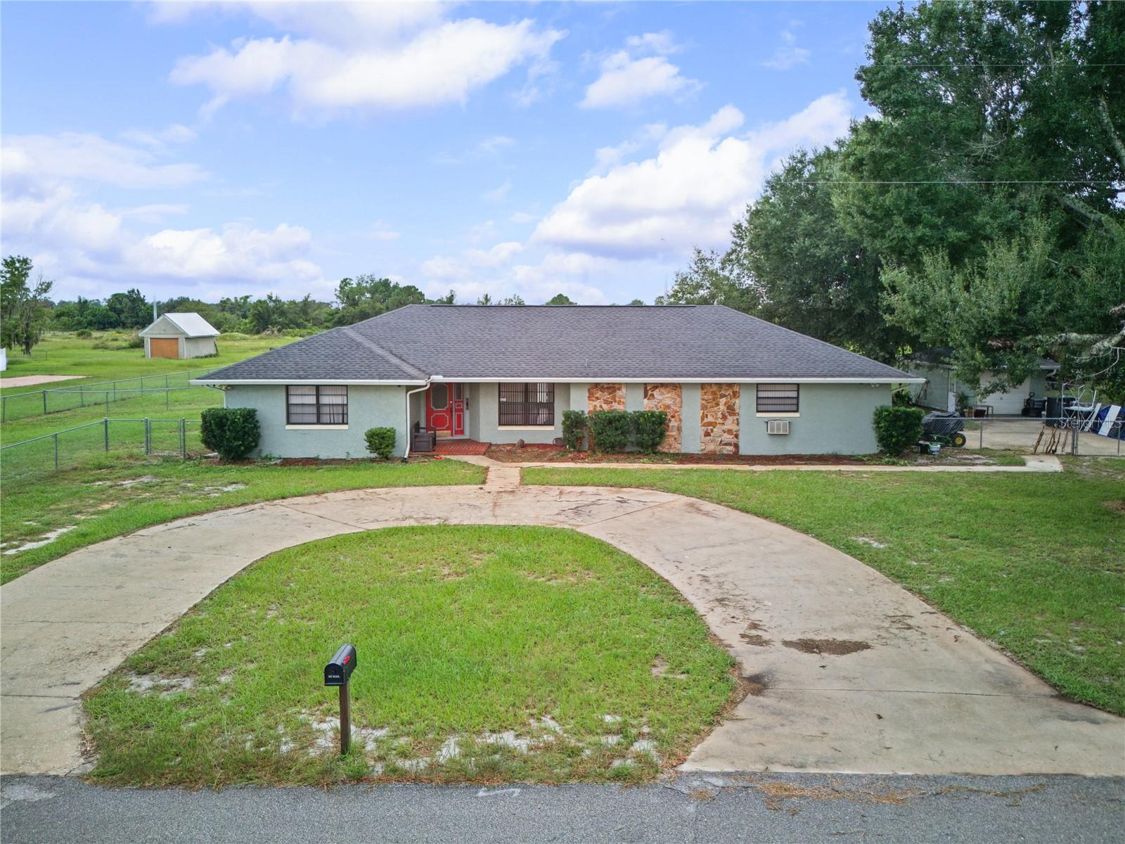 1815 KAREN BLVD
