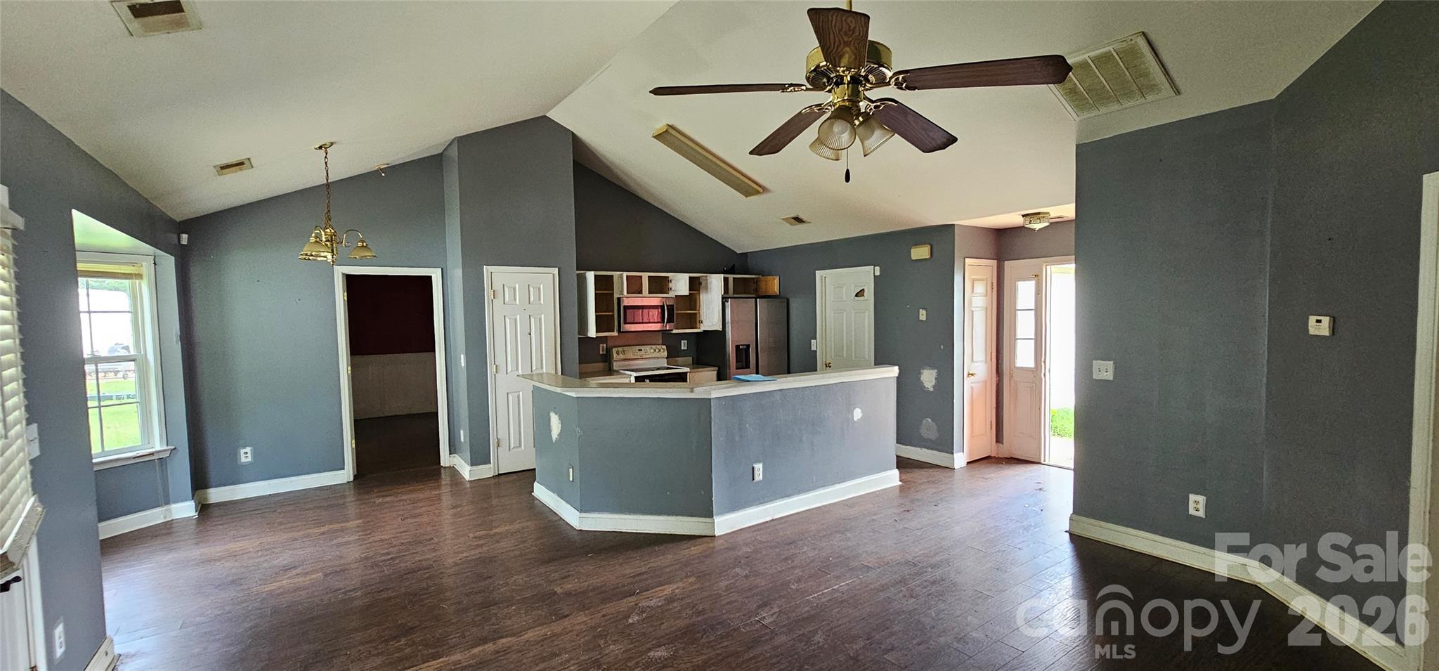 Great Room - 2660 Stagbuck Drive, Gastonia