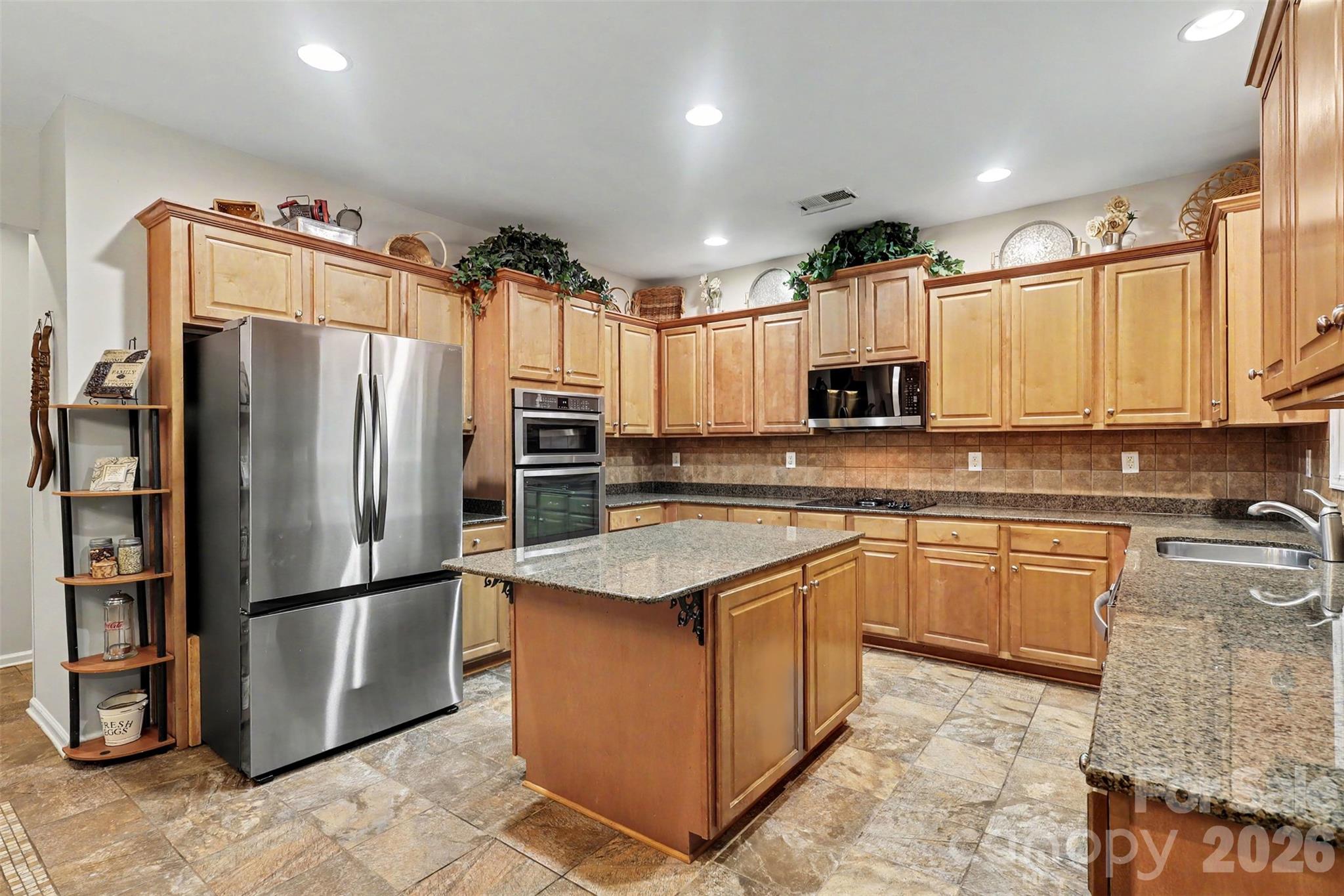 Single Family Residence at 5221 Turkey Oak Drive, Mint Hill, photo 13 of 44