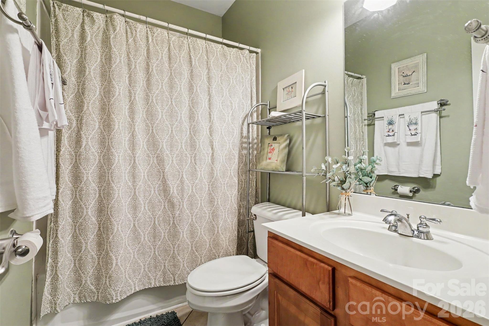 Single Family Residence at 5221 Turkey Oak Drive, Mint Hill, photo 18 of 44