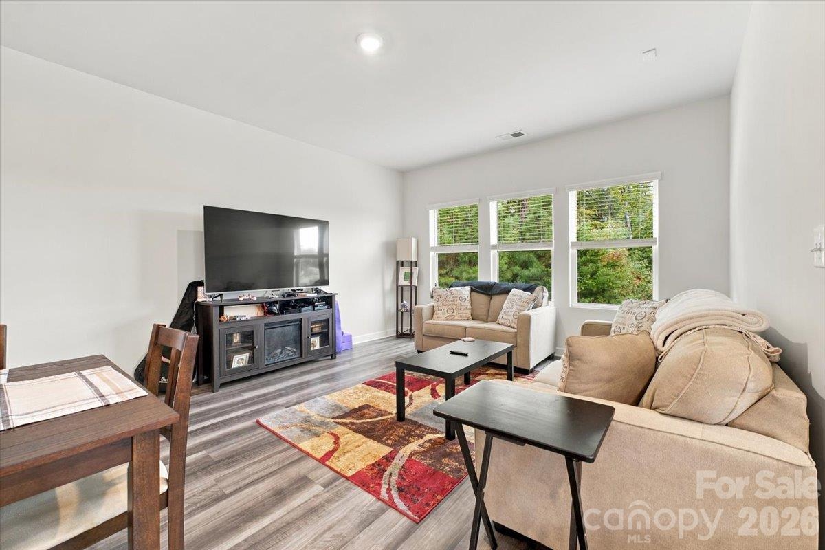 Single Family Residence at 7722 Porrera Street, Charlotte, photo 26 of 48