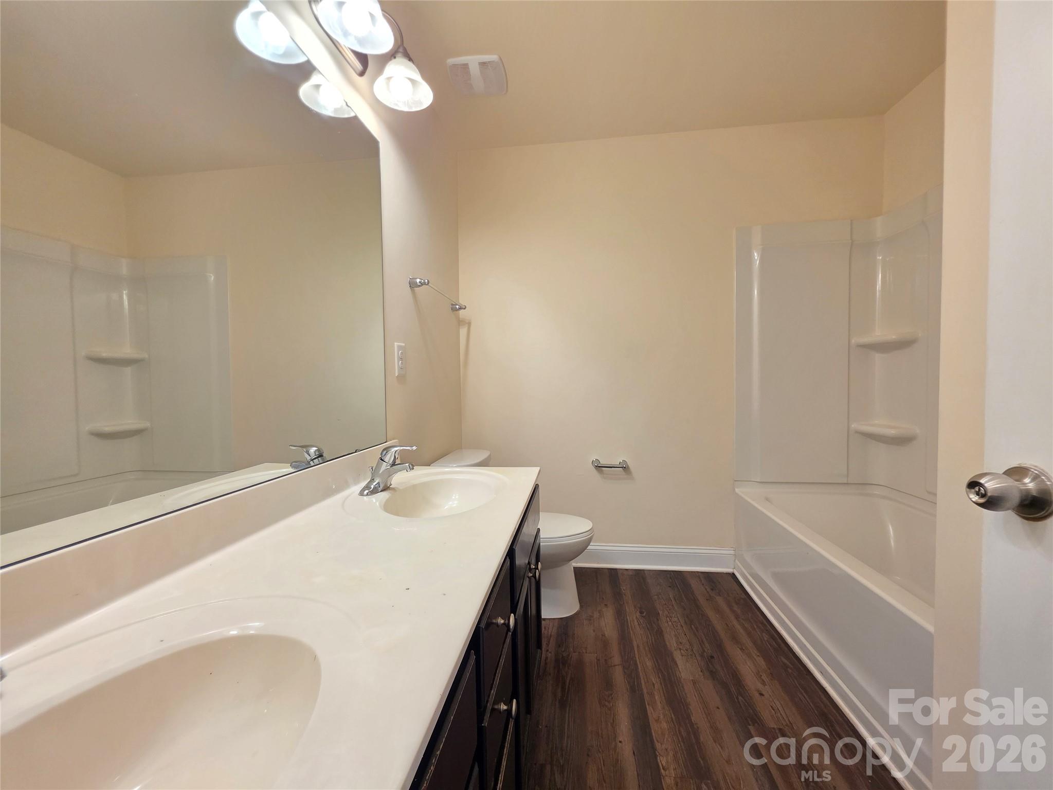 Single Family Residence at 104 Sassafras Road, Mooresville, photo 22 of 27