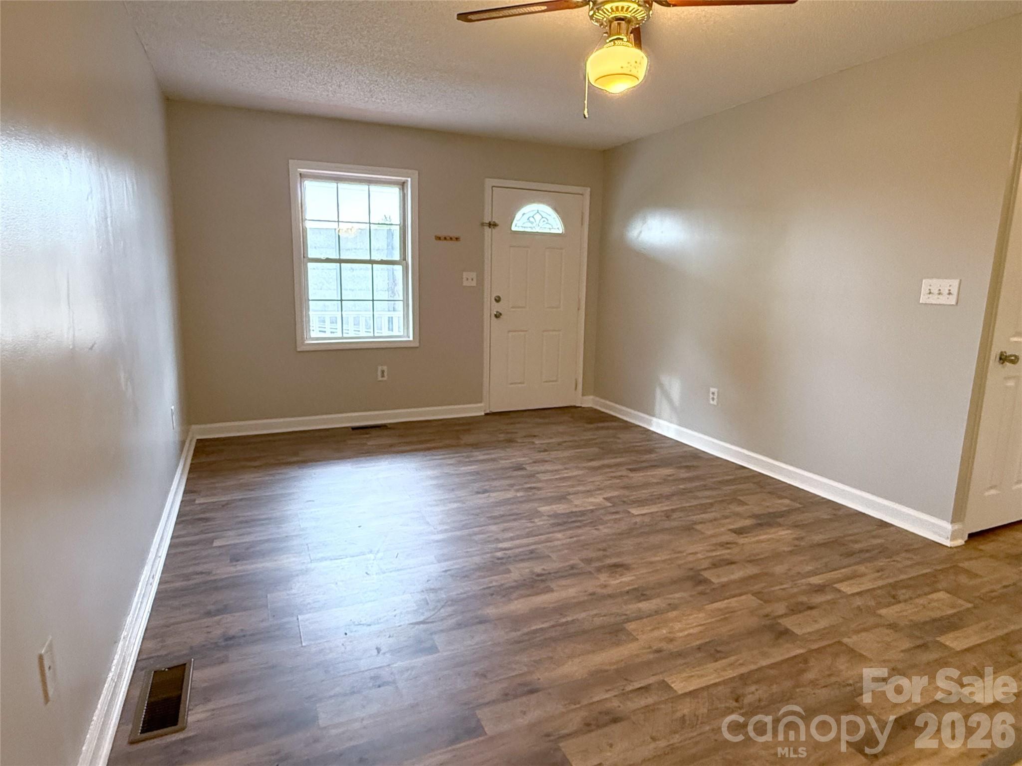 Single Family Residence at 409 Skyline Drive, Salisbury, photo 6 of 25