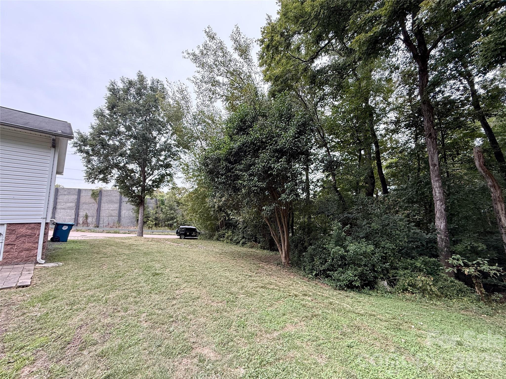 Single Family Residence at 409 Skyline Drive, Salisbury, photo 19 of 25