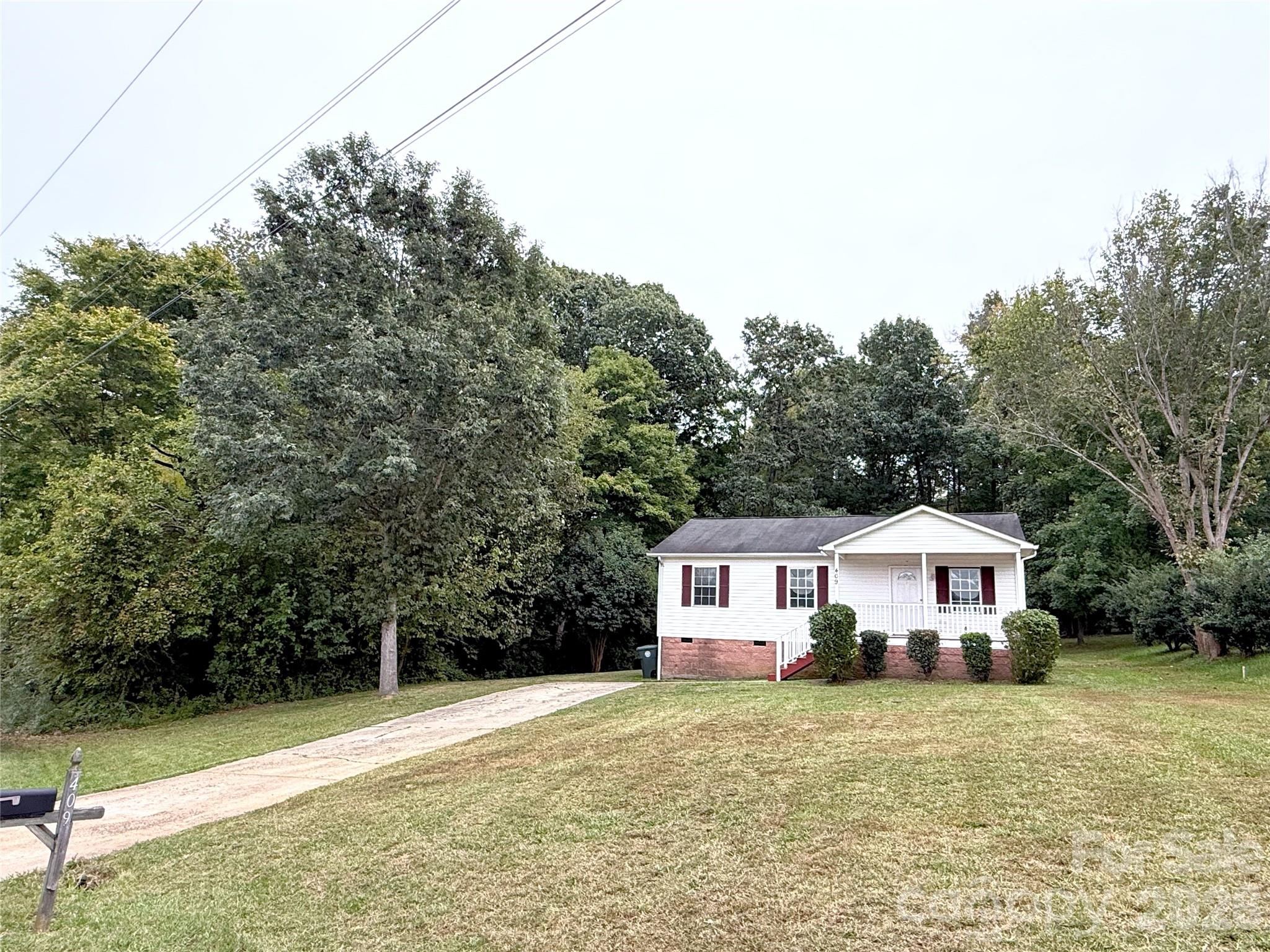 Single Family Residence at 409 Skyline Drive, Salisbury, photo 22 of 25