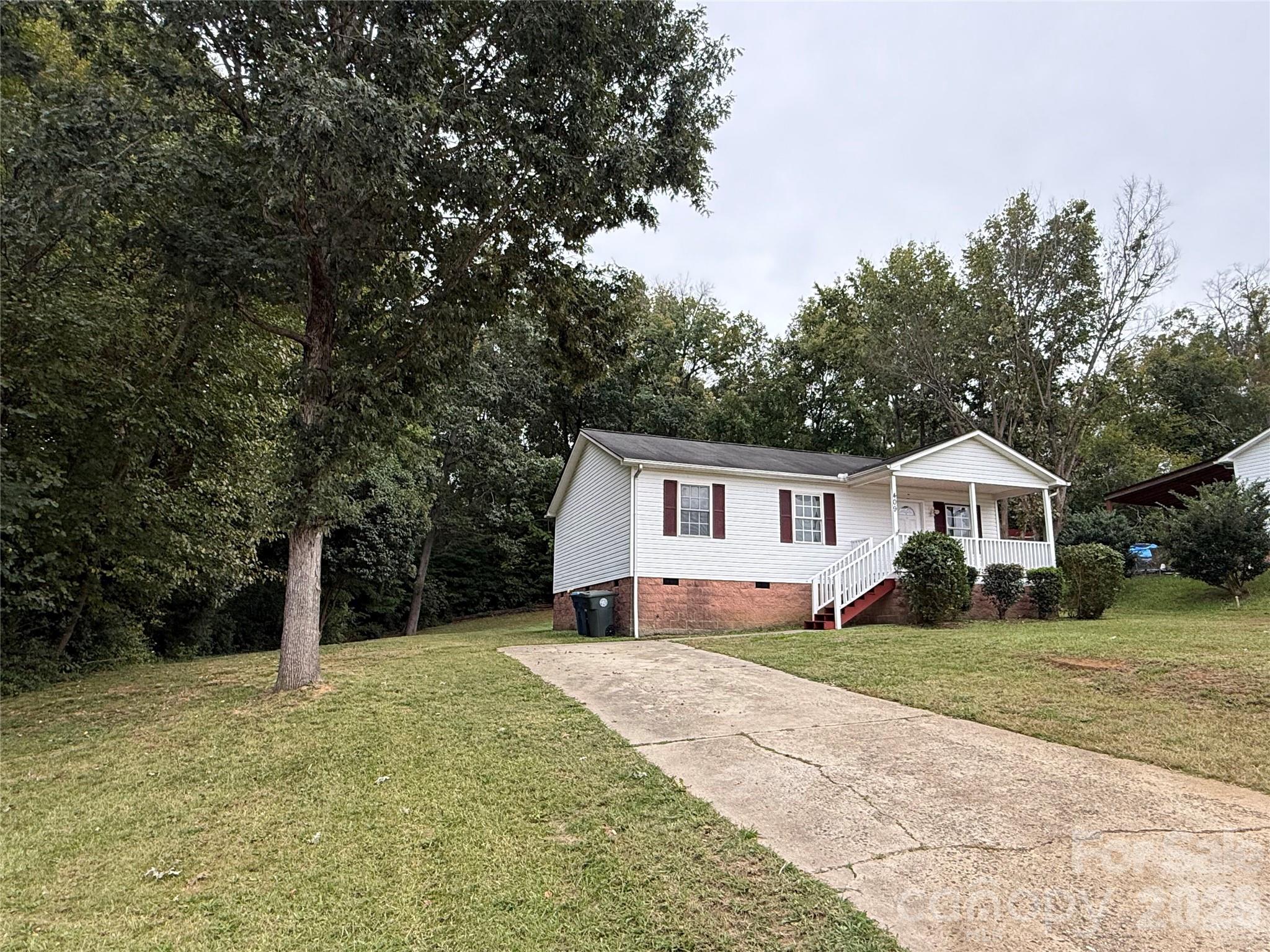 Single Family Residence at 409 Skyline Drive, Salisbury, photo 24 of 25