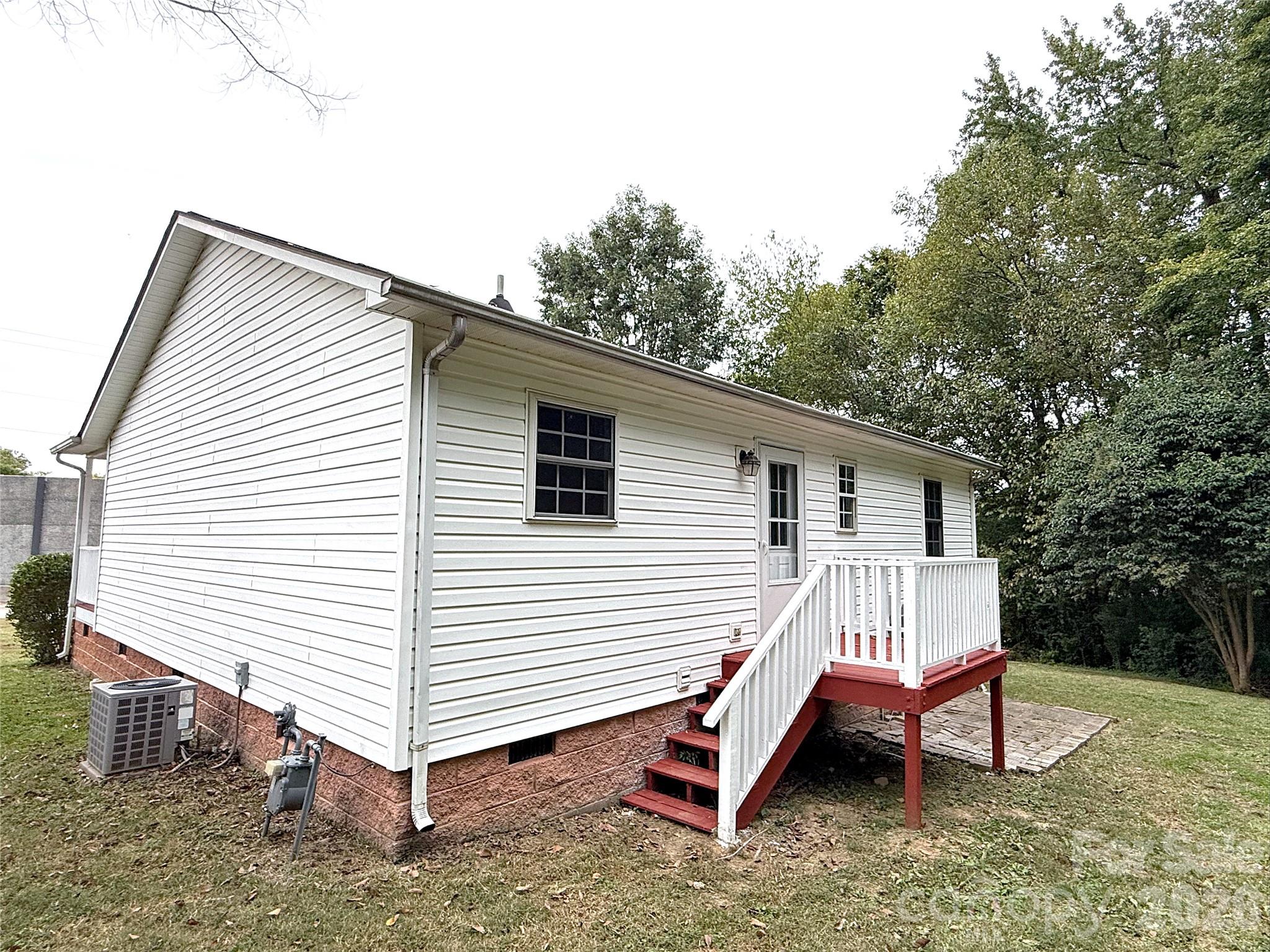 Single Family Residence at 409 Skyline Drive, Salisbury, photo 25 of 25