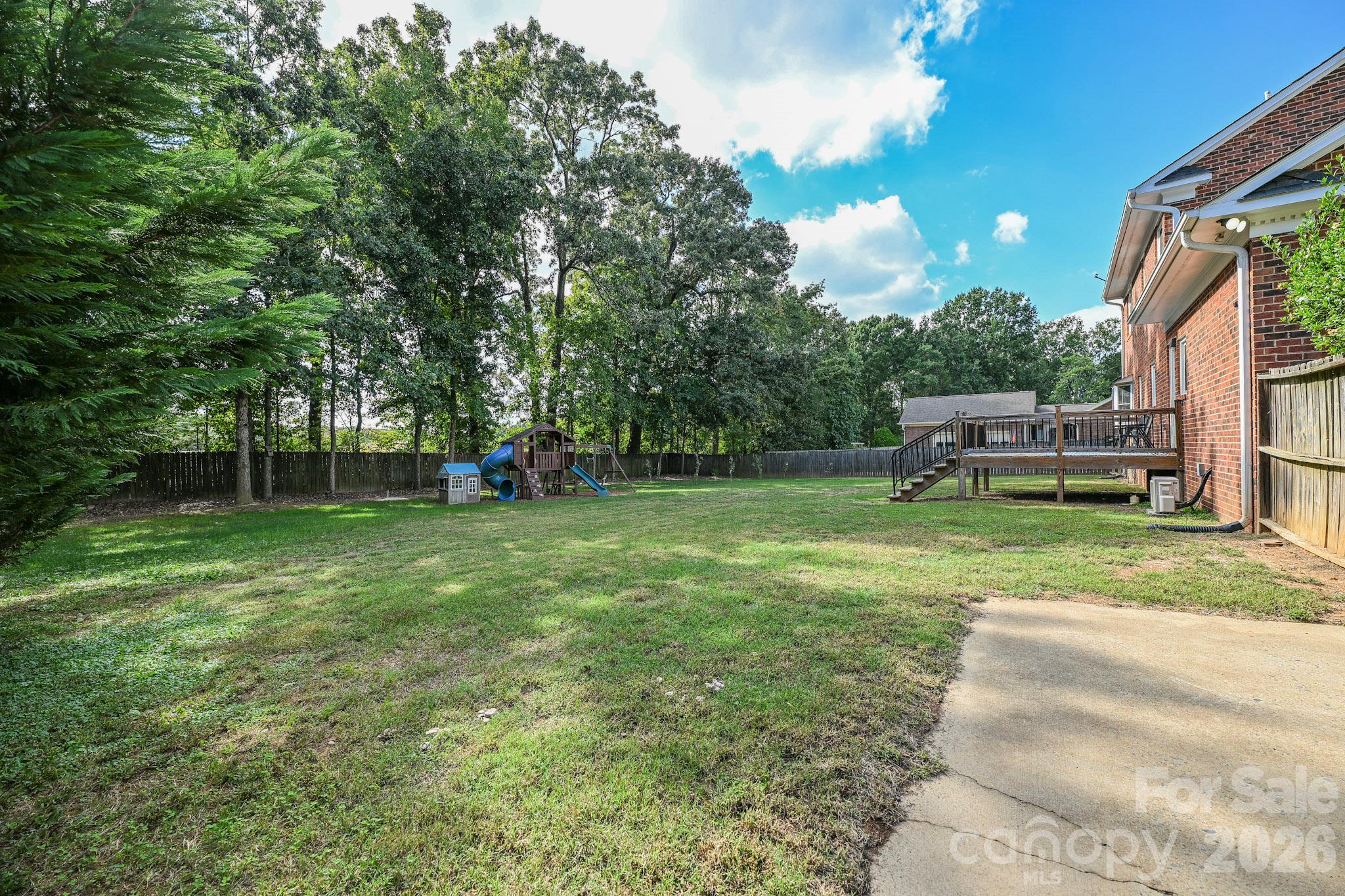 Single Family Residence at 120 Brightland Run, Monroe, photo 6 of 27