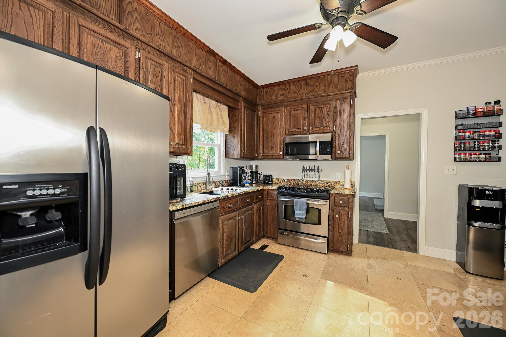 Single Family Residence at 120 Brightland Run, Monroe, photo 12 of 27