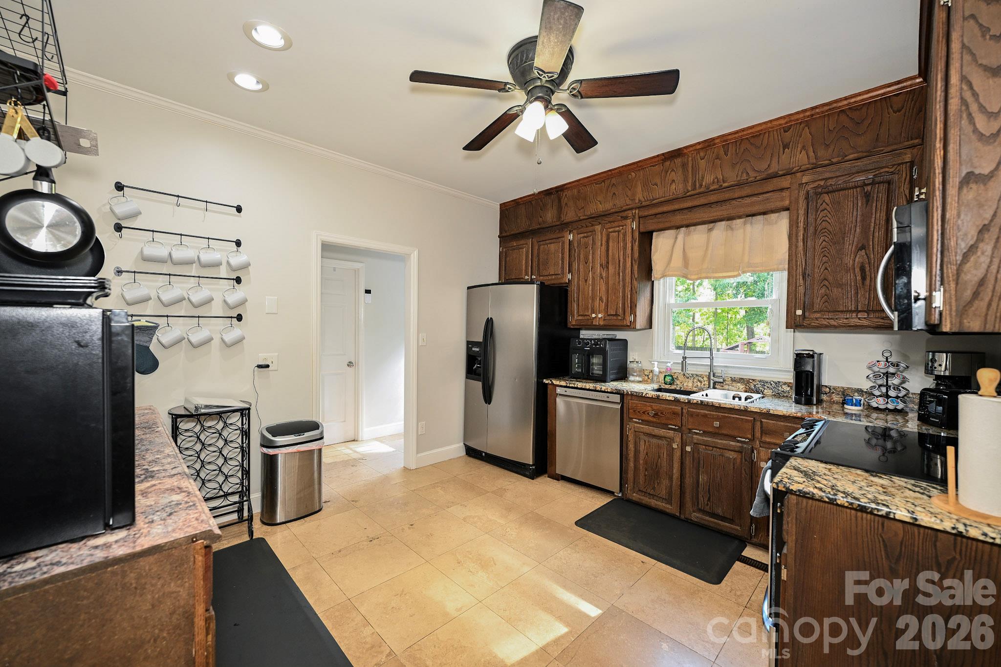 Single Family Residence at 120 Brightland Run, Monroe, photo 13 of 27
