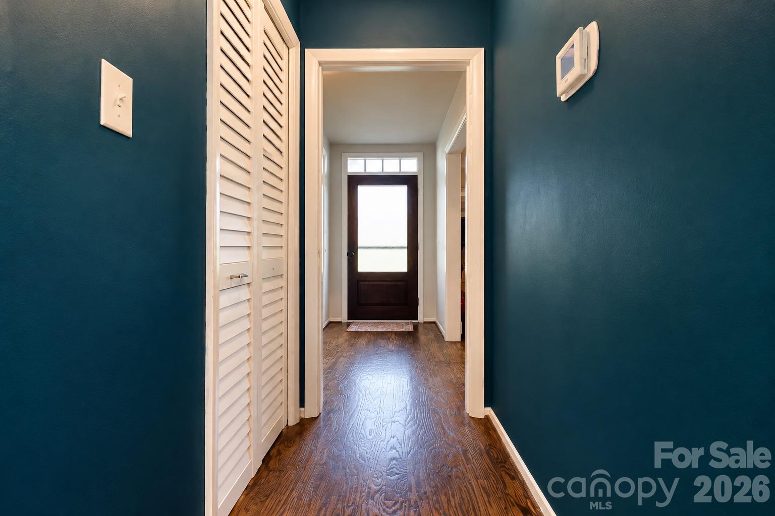 Single Family Residence at 1225 E Barden Road, Charlotte, photo 21 of 34