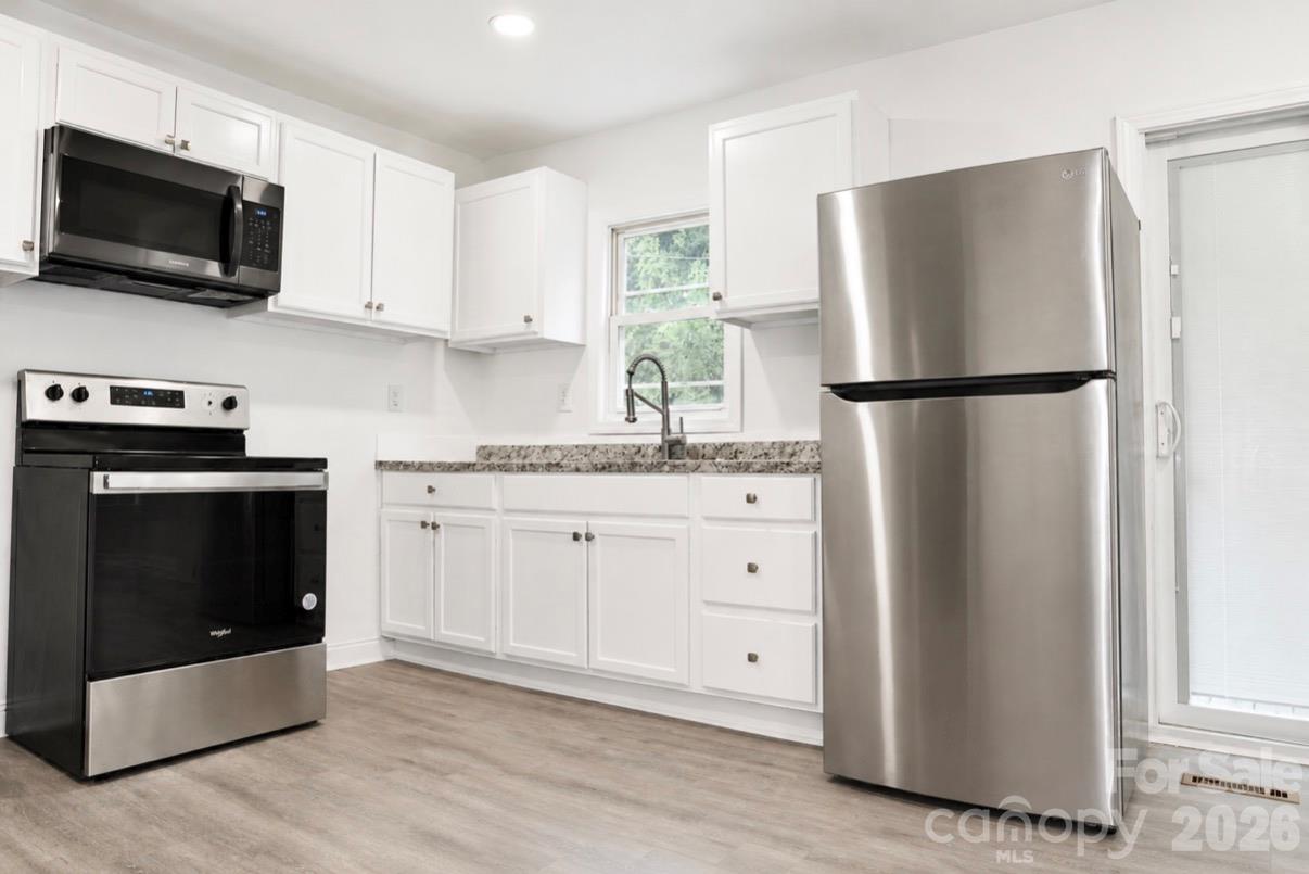 Kitchen - 2108 Brantley Road, Kannapolis