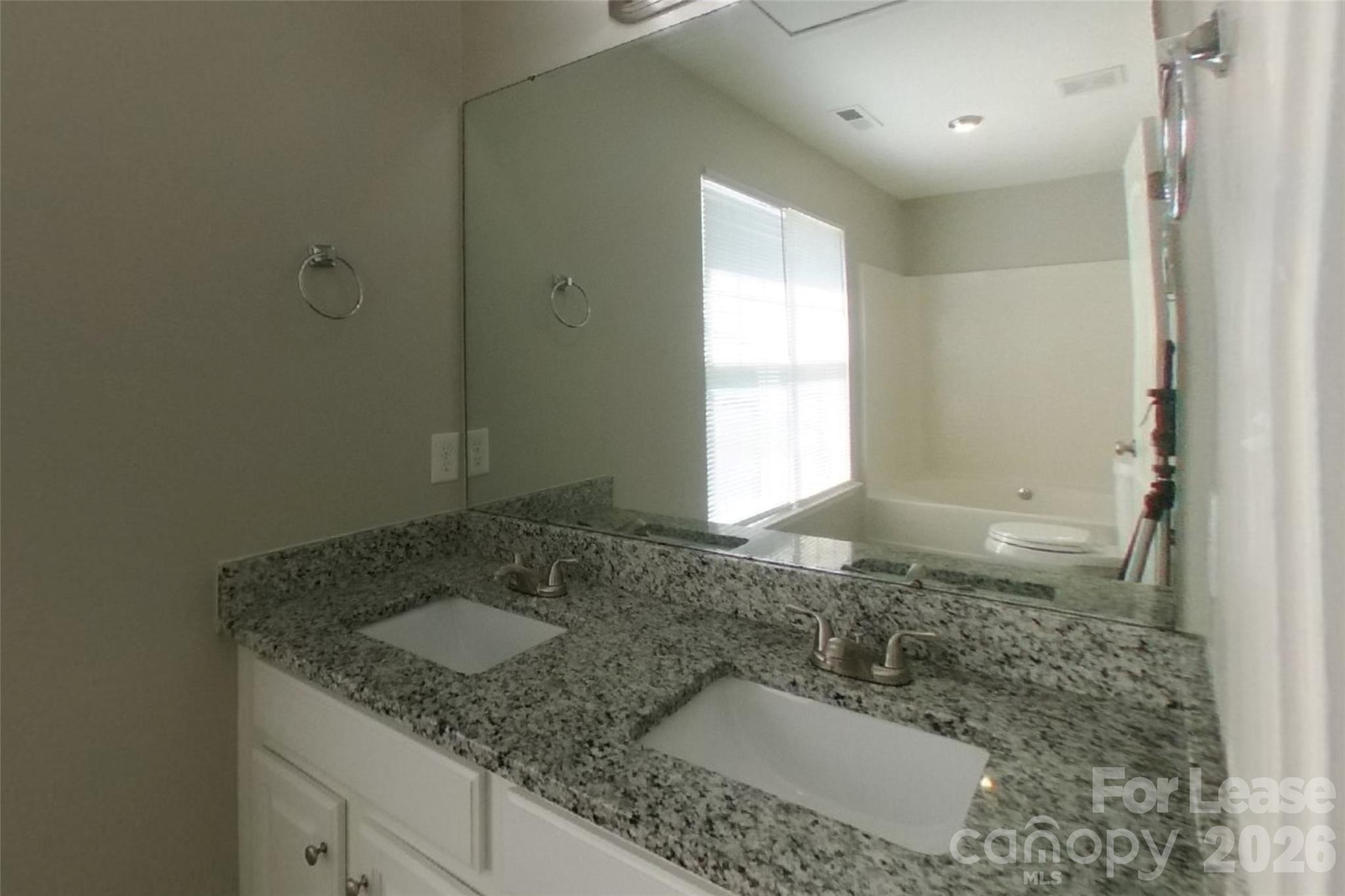Single Family Residence at 234 Amir Circle, Matthews, photo 8 of 15