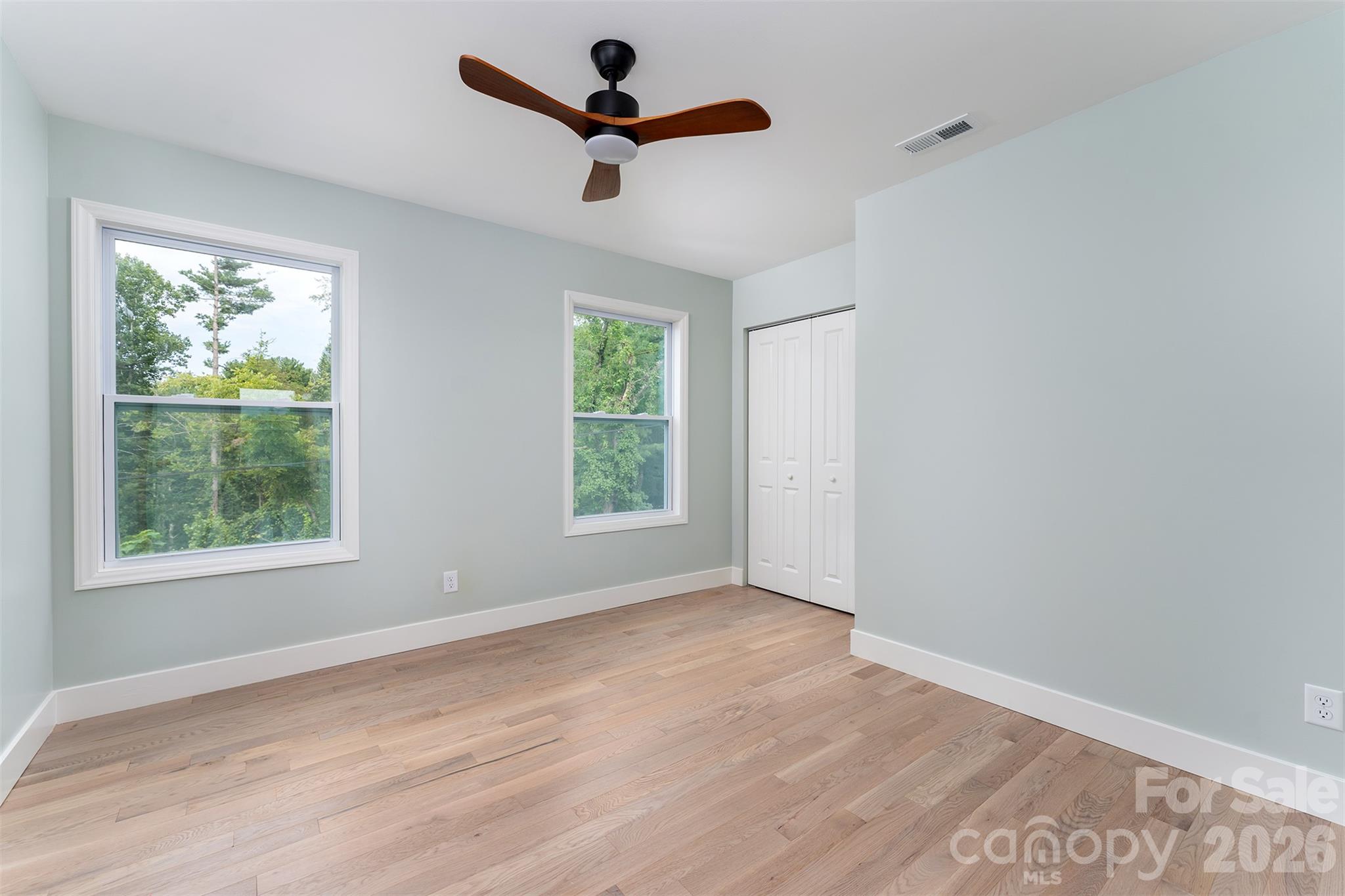 2nd bedroom - 12 Crestfield Avenue, Asheville